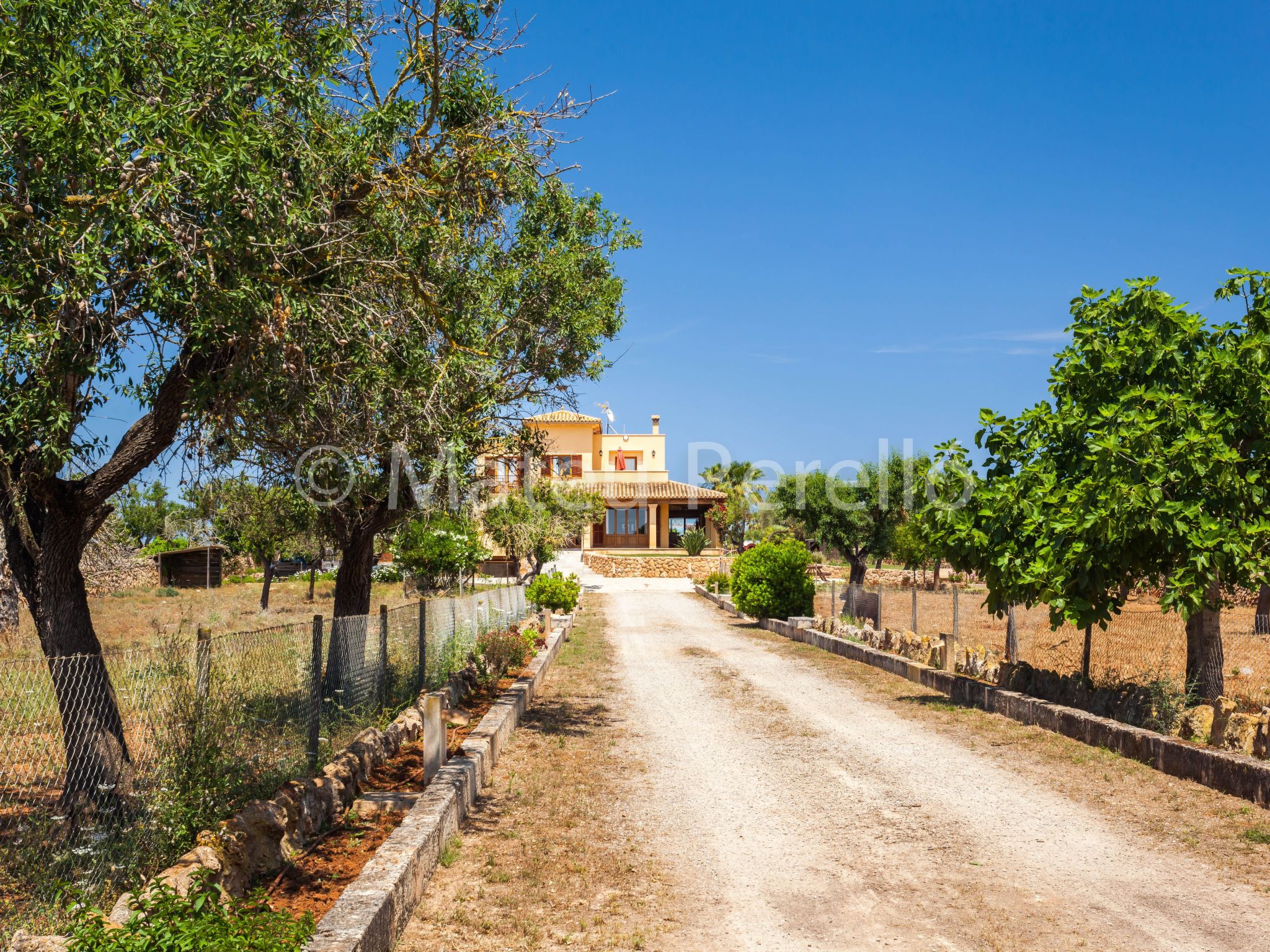 Villa mit 5 Schlafzimmern und Pool auf dem Lande-Binnen