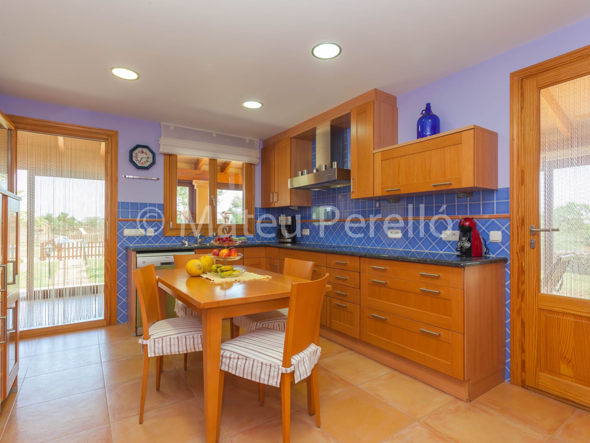 Villa mit 5 Schlafzimmern und Pool auf dem Lande-Binnen