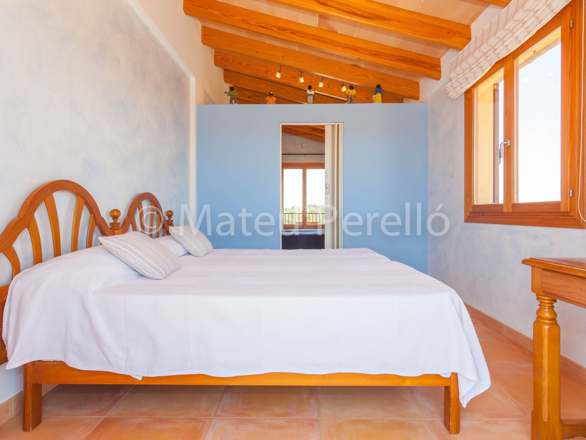 Villa mit 5 Schlafzimmern und Pool auf dem Lande-Binnen