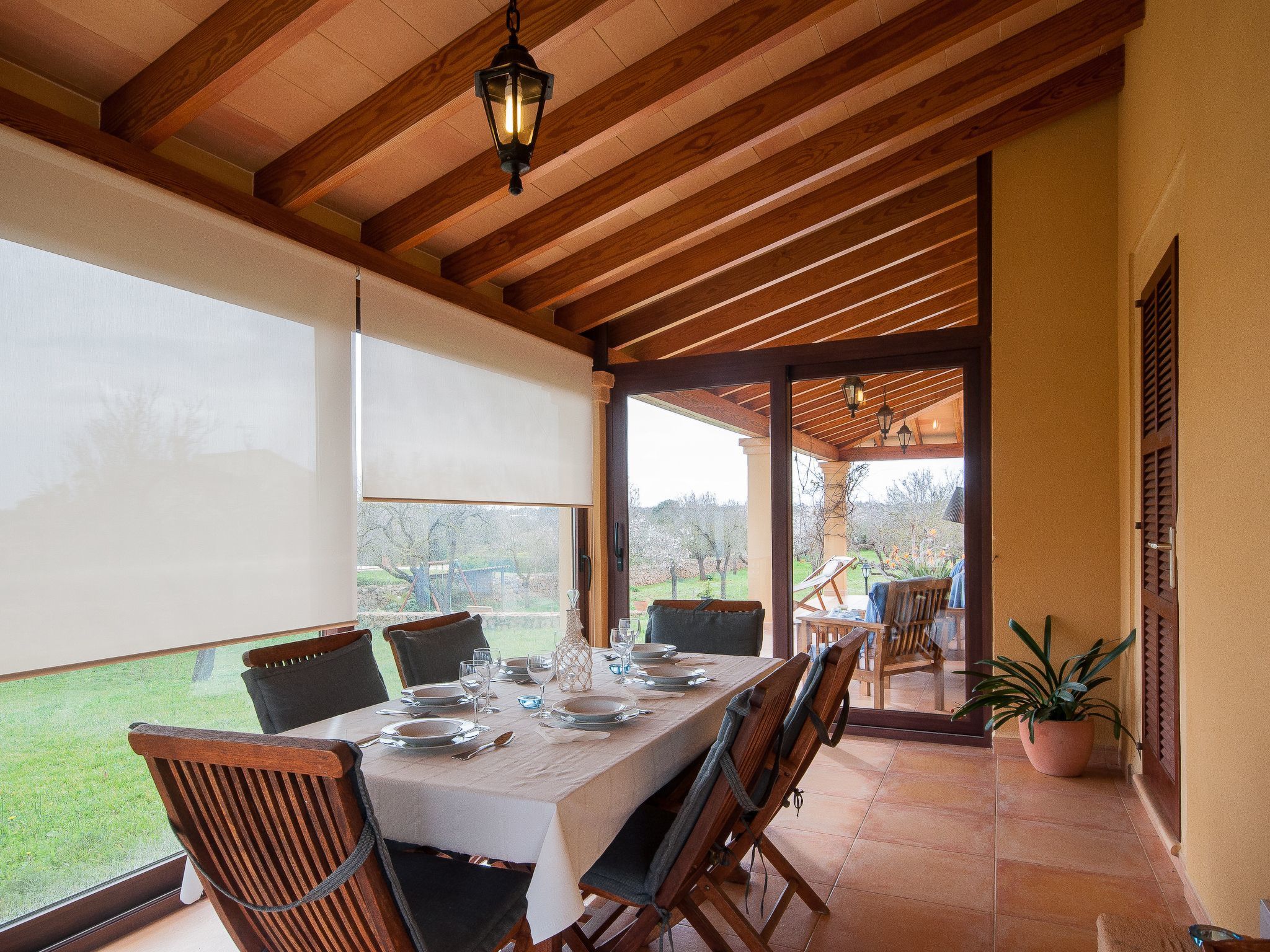 Villa mit 5 Schlafzimmern und Pool auf dem Lande-Binnen