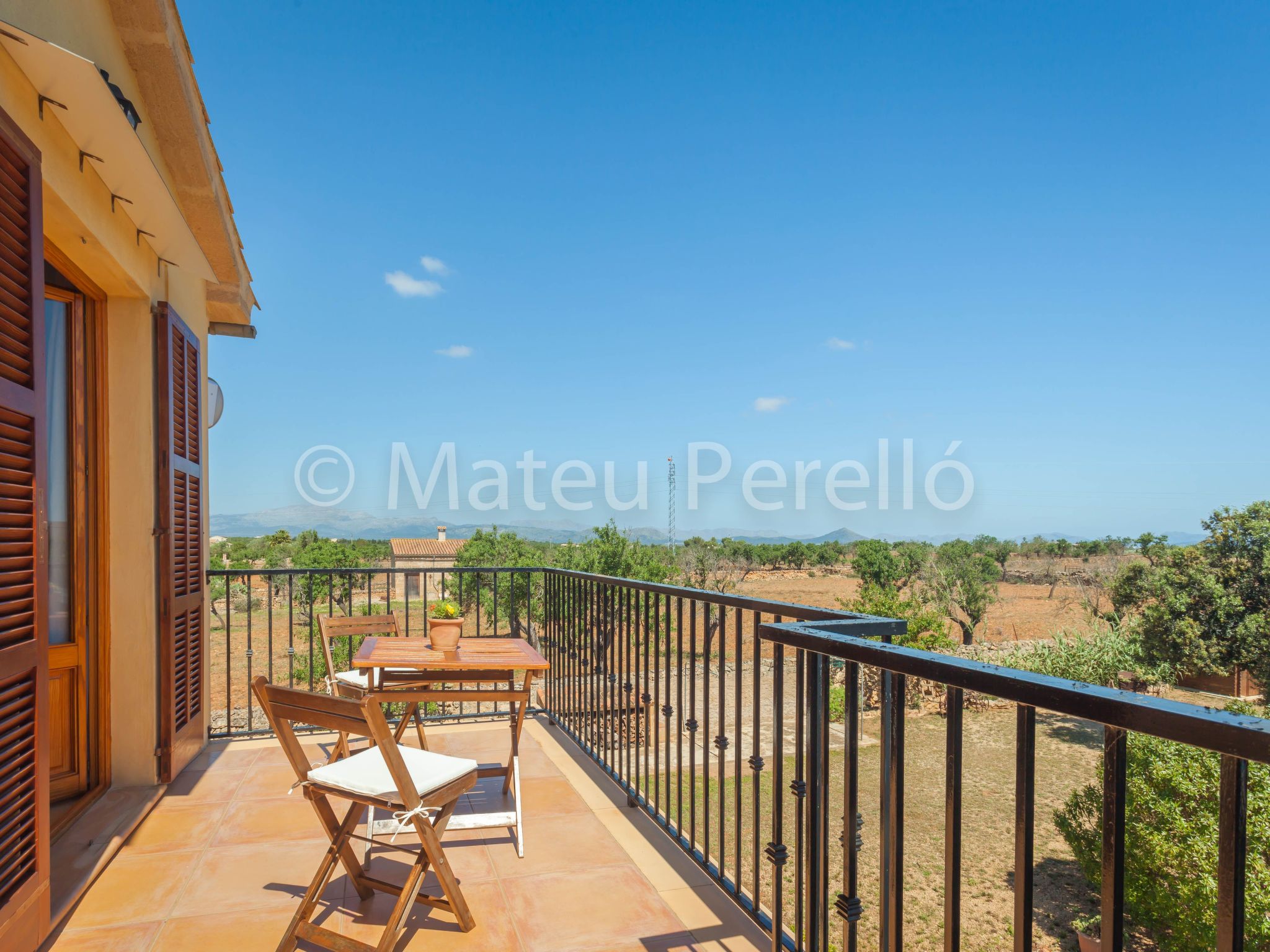 Villa mit 5 Schlafzimmern und Pool auf dem Lande-Binnen