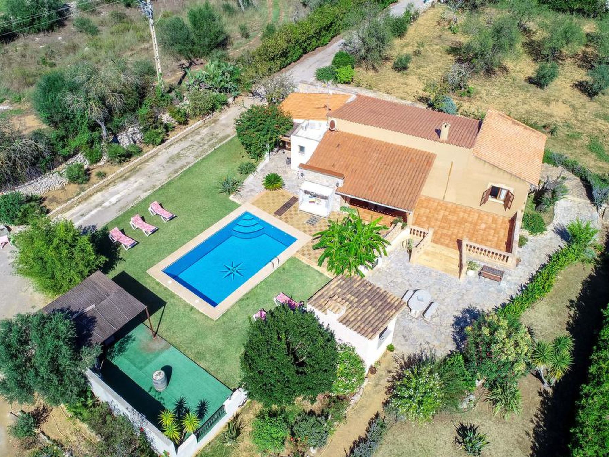 Schönes Ferienhaus in Artà mit Eigenem Pool - Buiten