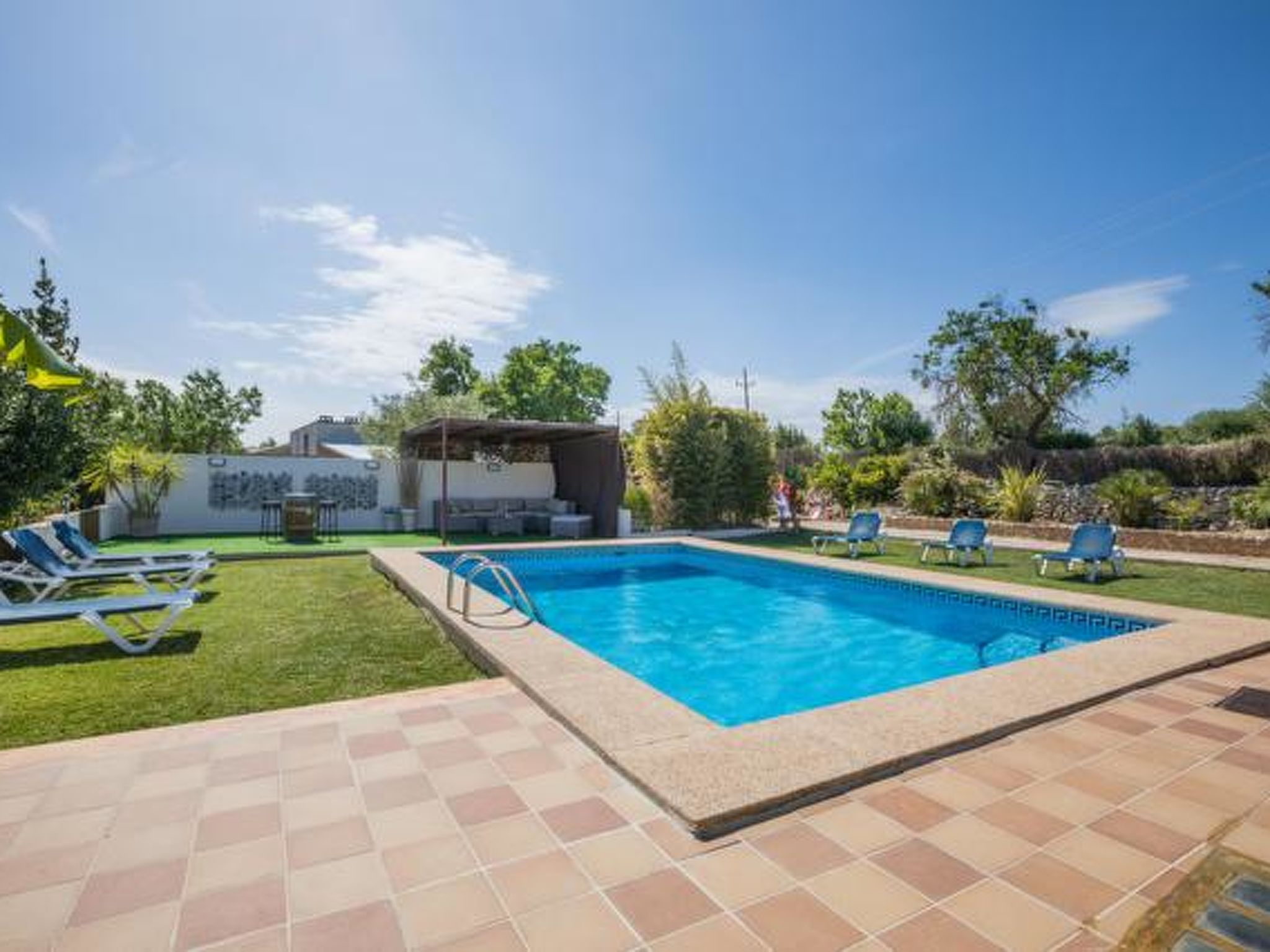 Schönes Ferienhaus in Artà mit Eigenem Pool - Buiten