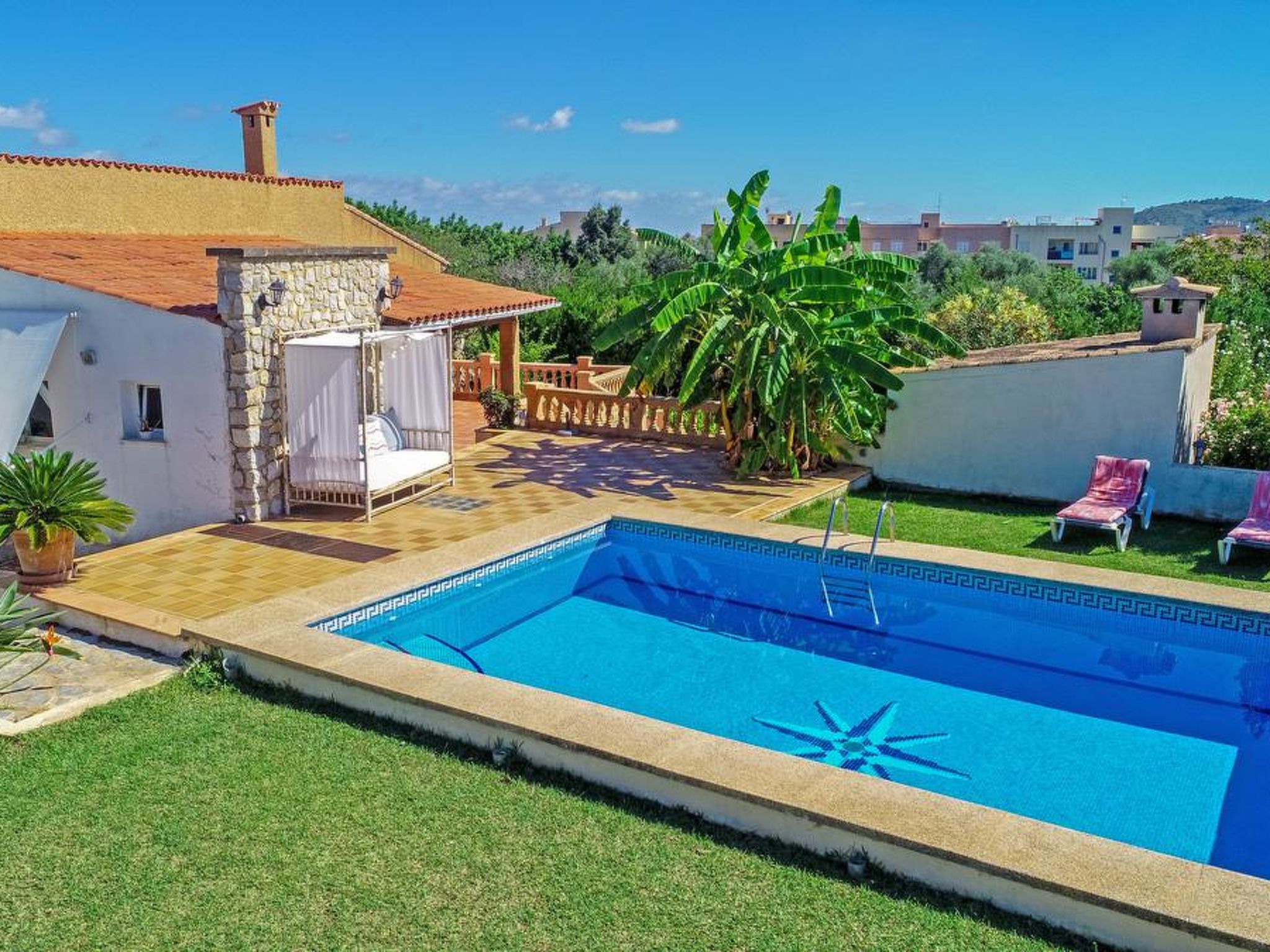 Schönes Ferienhaus in Artà mit Eigenem Pool - Binnen