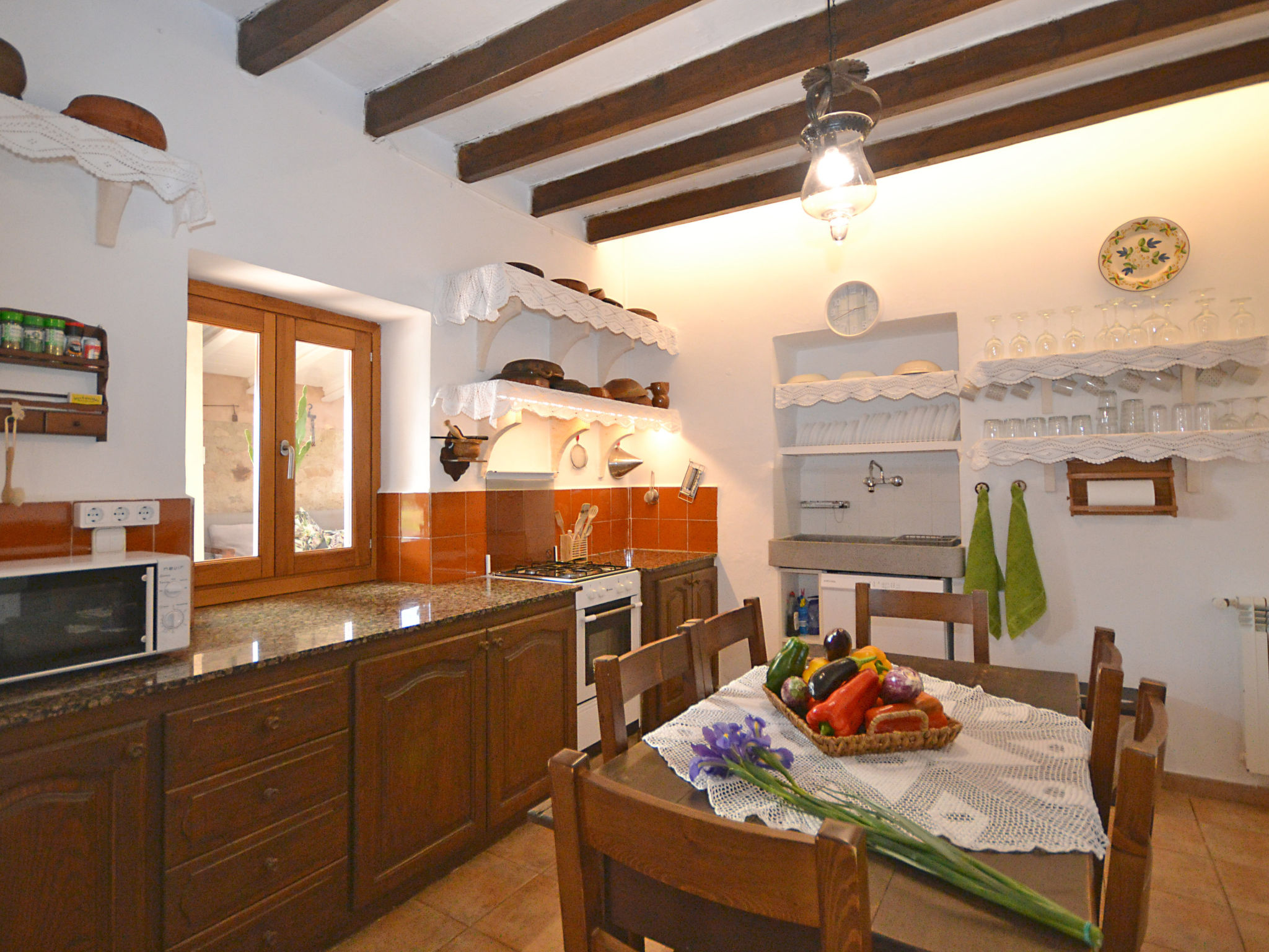 Maison Rafal baix – Cuisine et coin repas, photo 23 sur 52