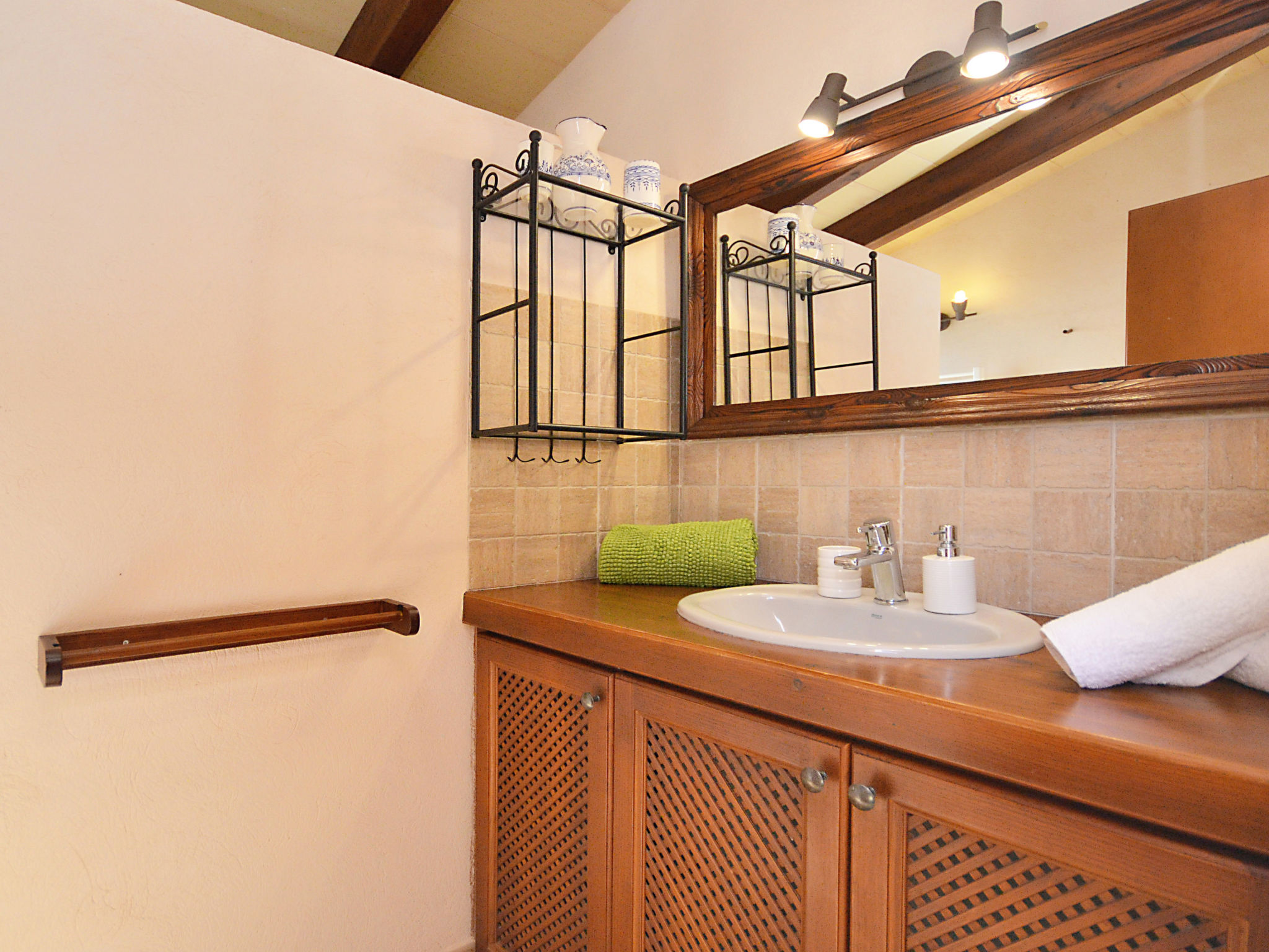 Maison Rafal baix – Salle de bains, photo 36 sur 52