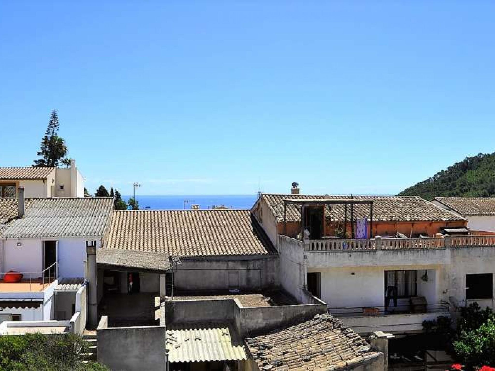 Photo of Villa VARNA -Casa en Capdepera- Piscina Privada- Barbacoa. Niños bienvenidos -