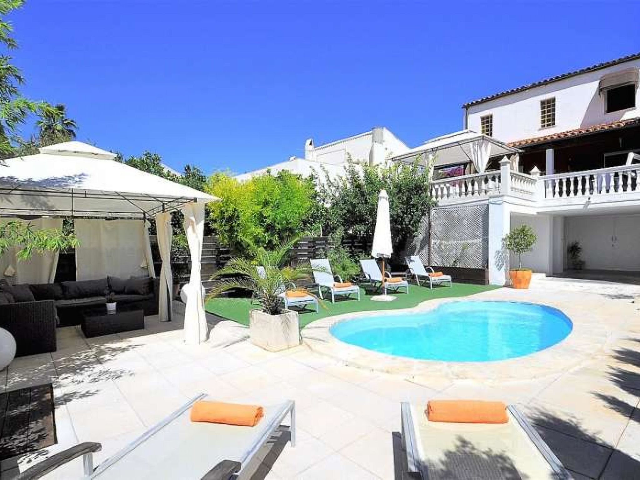 Photo of Villa VARNA -Casa en Capdepera- Piscina Privada- Barbacoa. Niños bienvenidos -