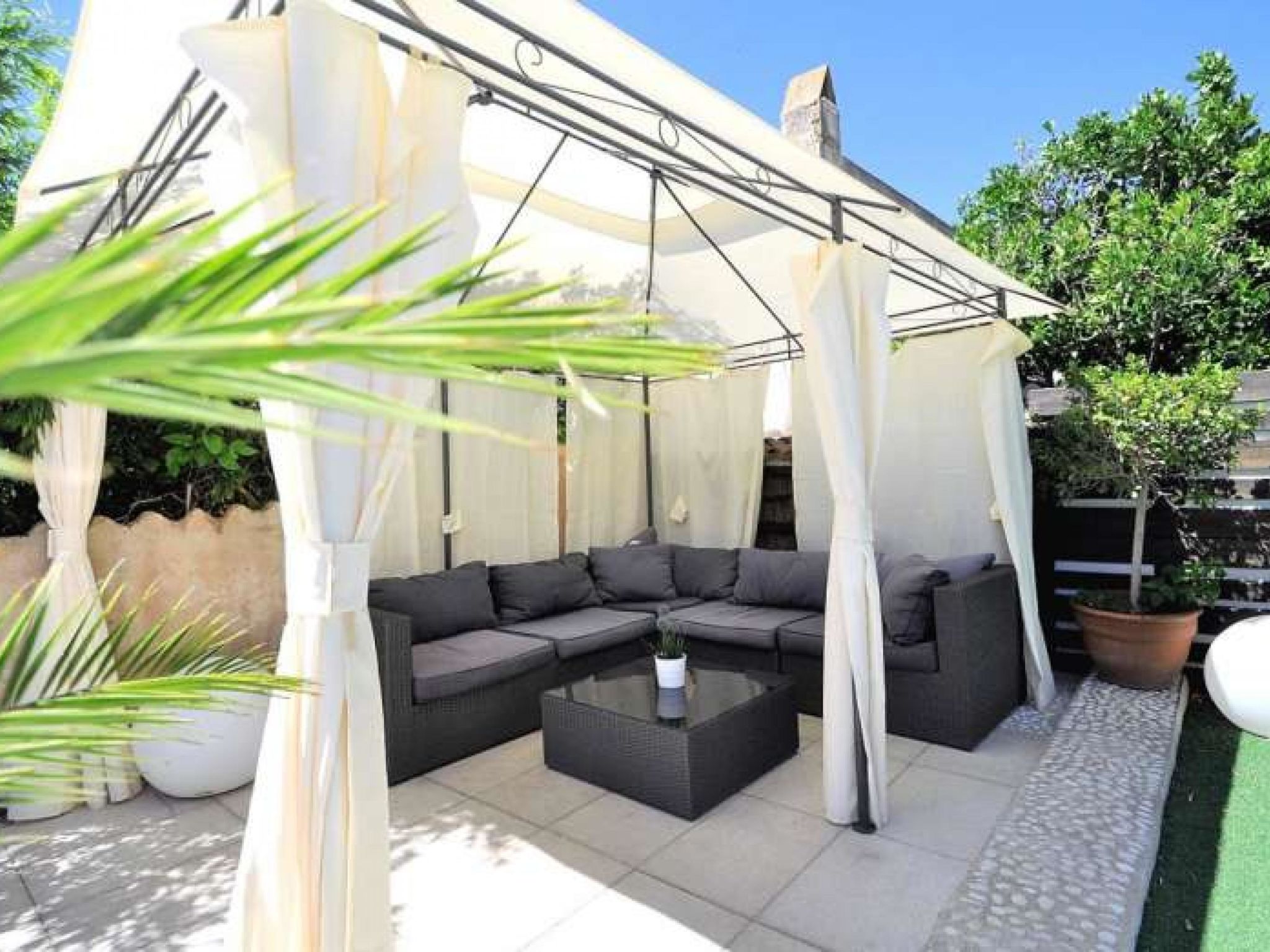 Photo of Villa VARNA -Casa en Capdepera- Piscina Privada- Barbacoa. Niños bienvenidos -