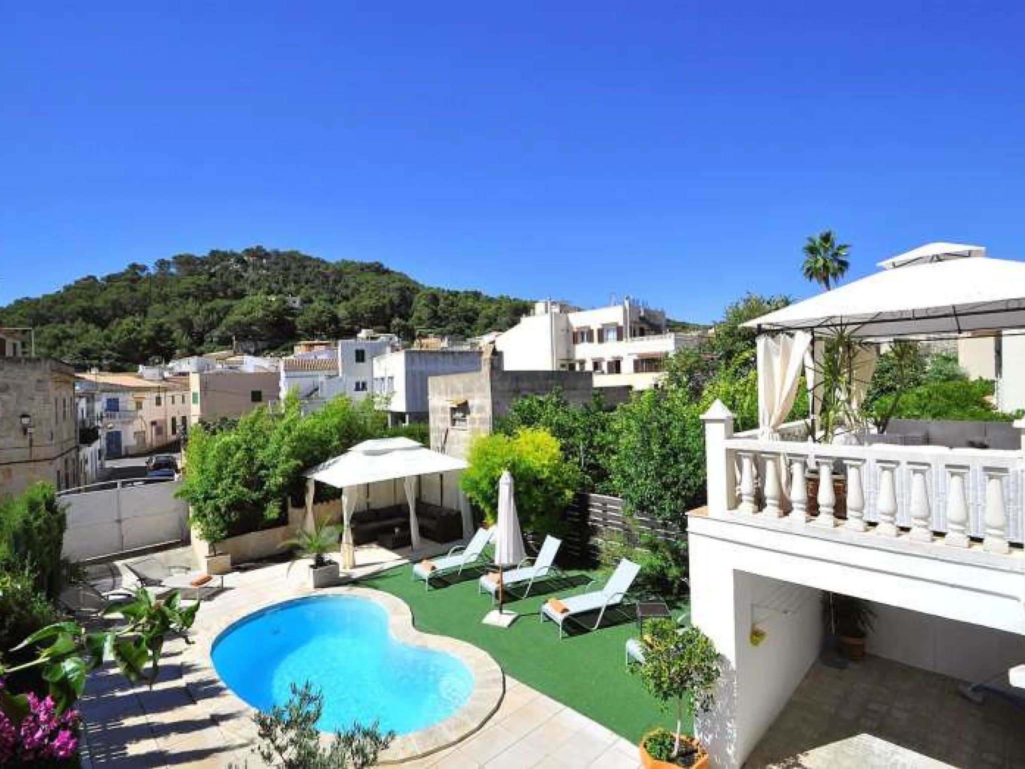 Photo of Villa VARNA -Casa en Capdepera- Piscina Privada- Barbacoa. Niños bienvenidos -