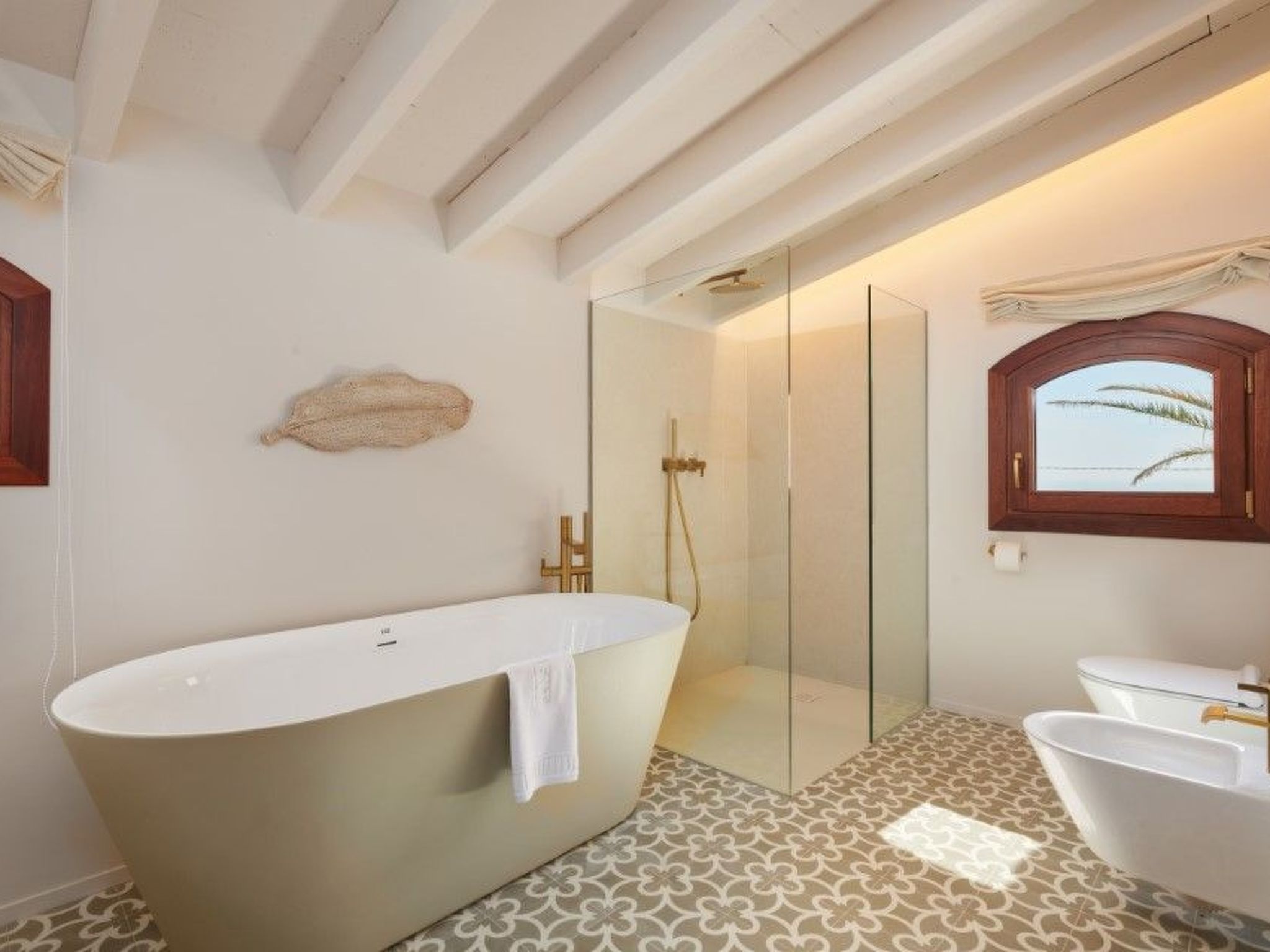 Villa direkt am Meer-Image-tags.info