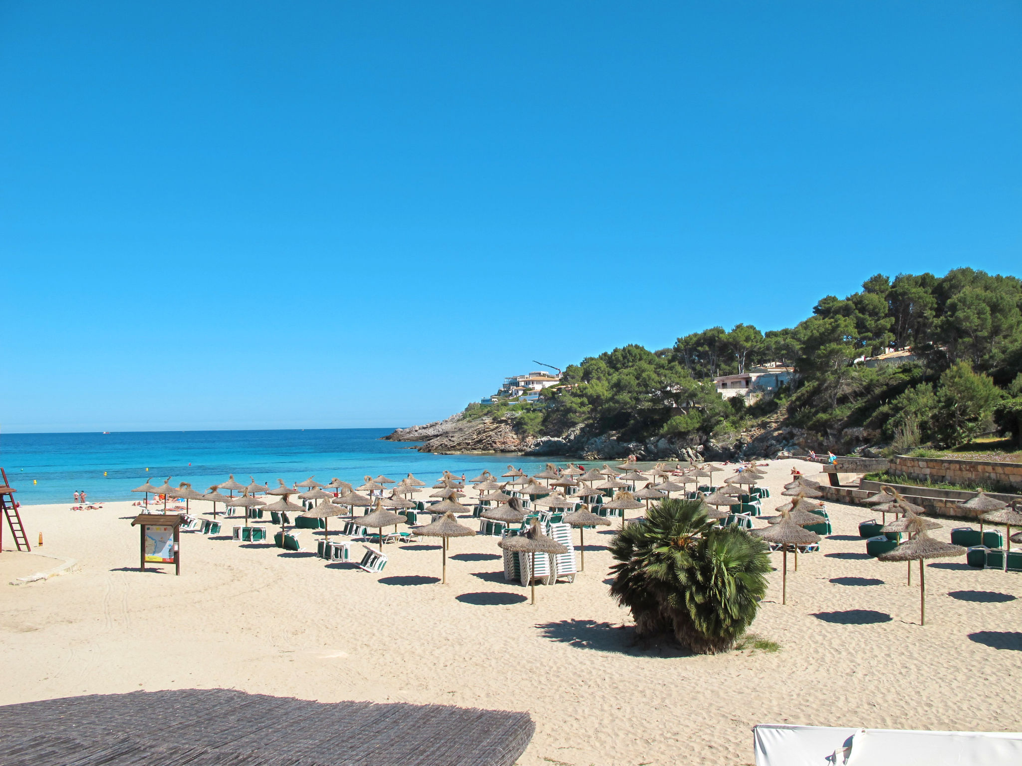 Wohnung in Cala Mesquida mit Offenem Kamin - Image 2