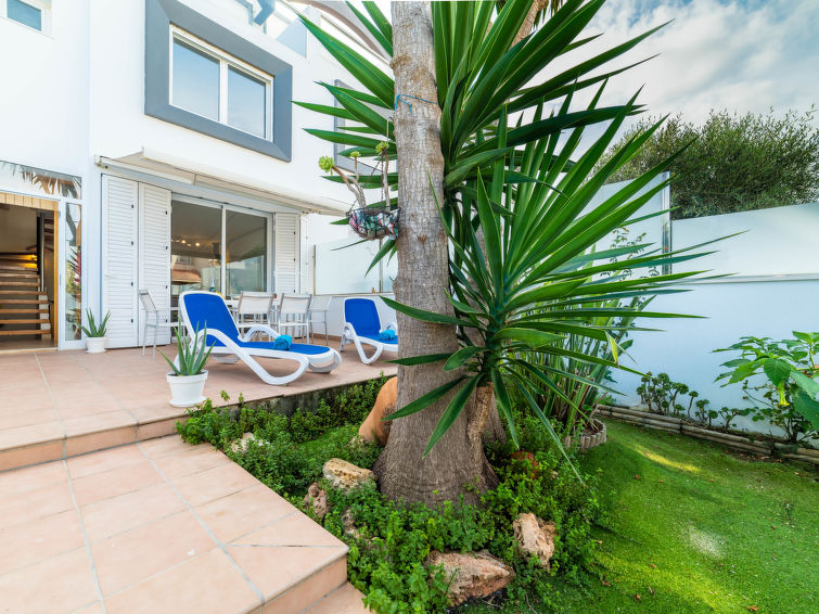 6-persoons vakantiehuis in Can Picafort op 300 m van zee in Ca'n Picafort