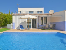 Sfeervol chalet met privézwembad op 400 meter van zee in Son Serra de Marina - thumbnail 3
