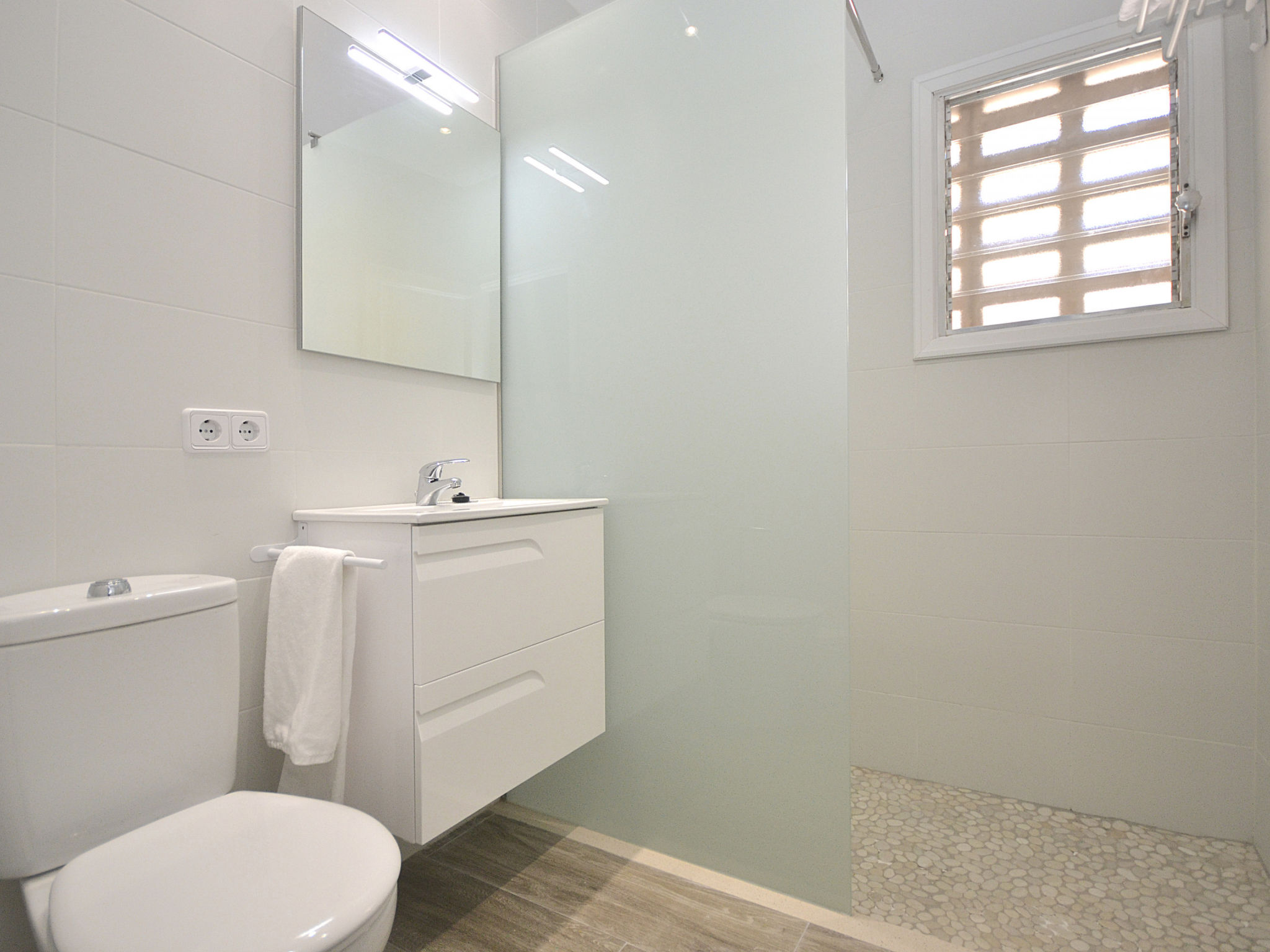 Photo of Pinocha (Villa Anglessos)