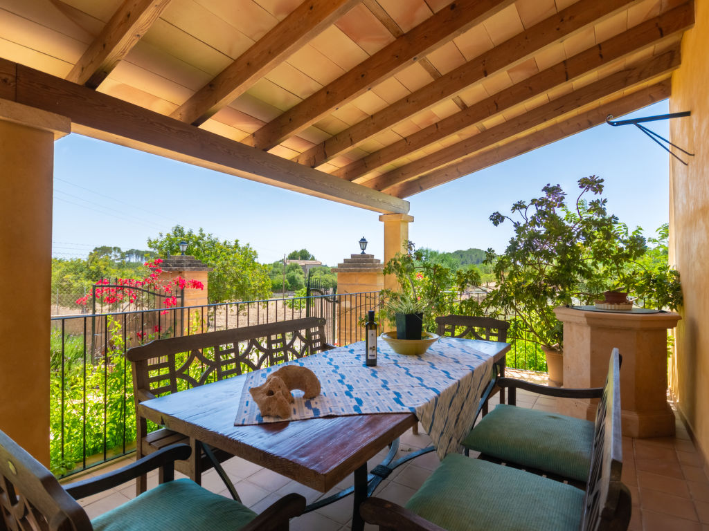 Es Coscolls — Terrace