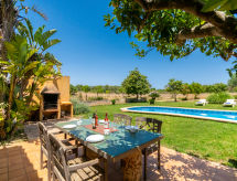 Casa de vacaciones Es Coscolls