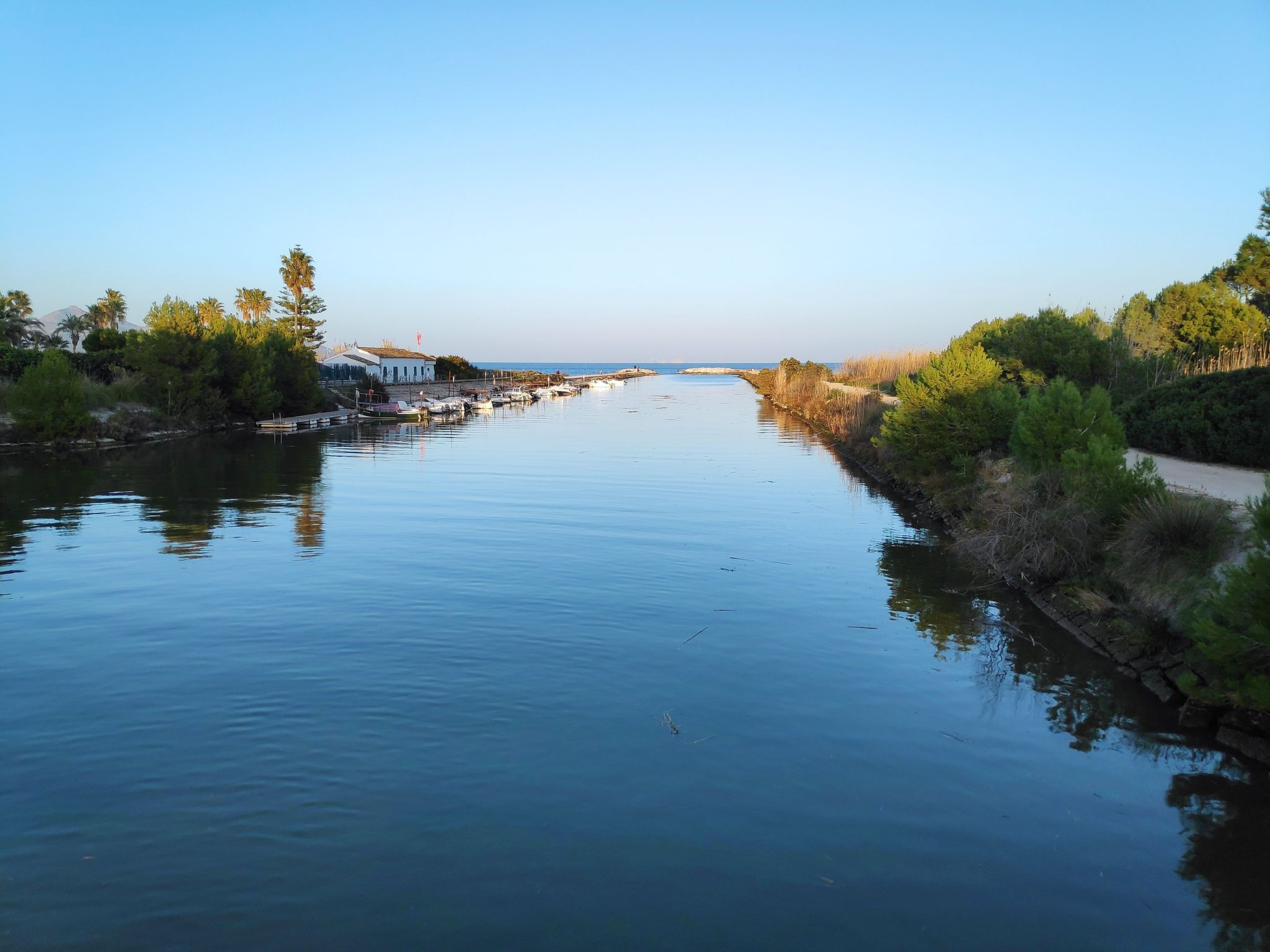 Ruhiges Haus 5 Min. vom Strand entfernt-Binnen