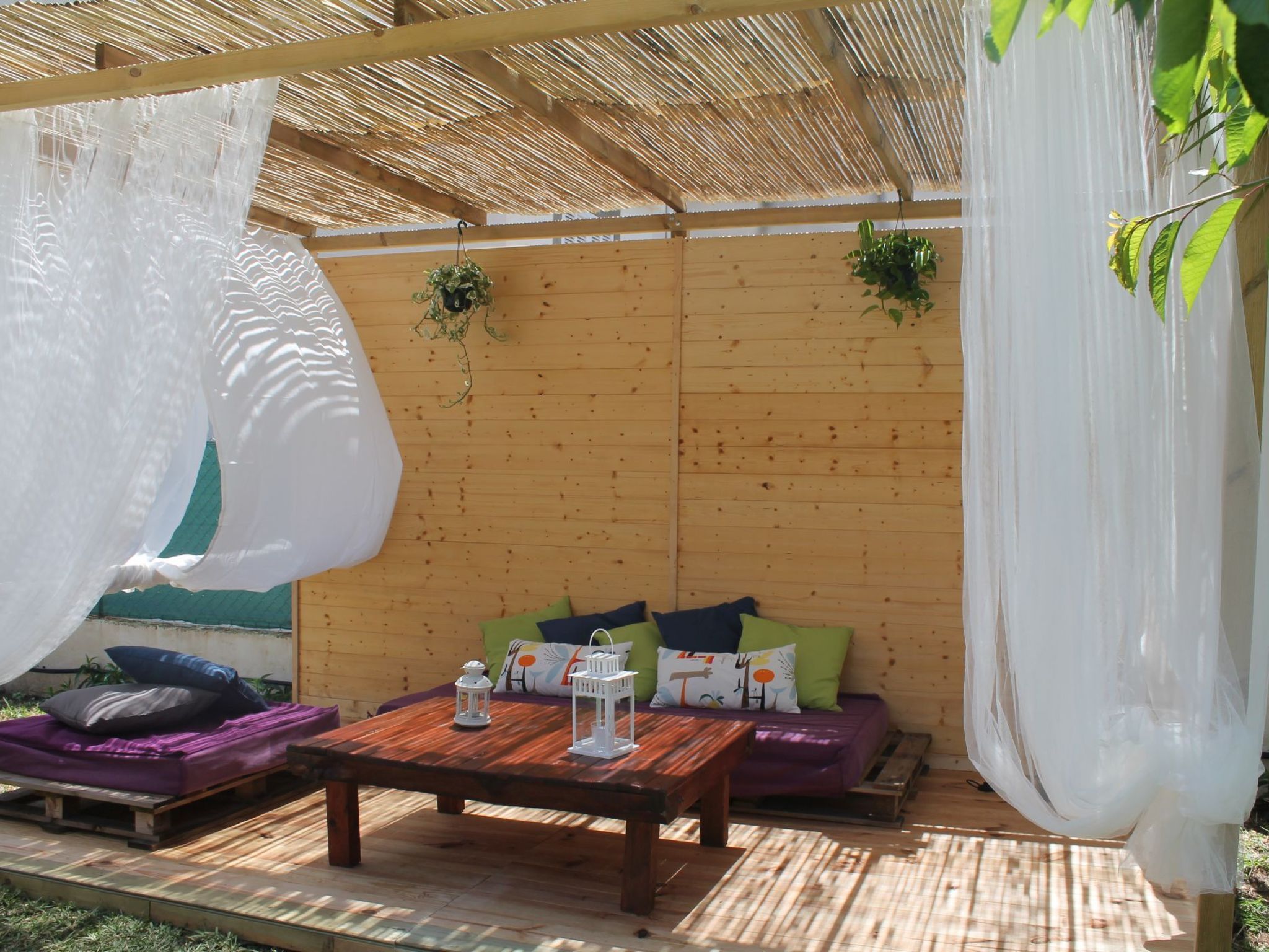 für 2 Personen und 4 Kinder