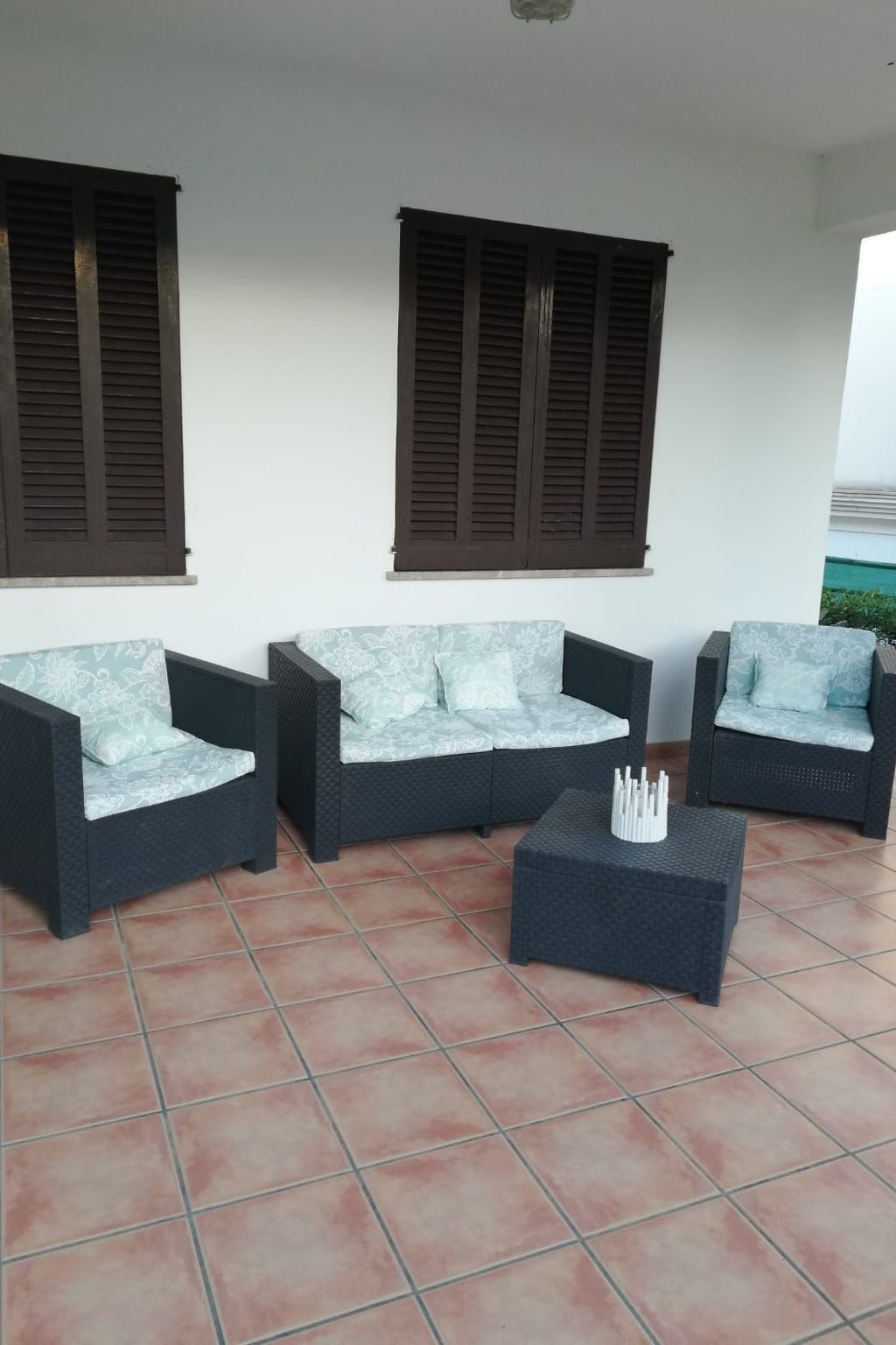 Für 2 Personen und 4 Kinder-Inside