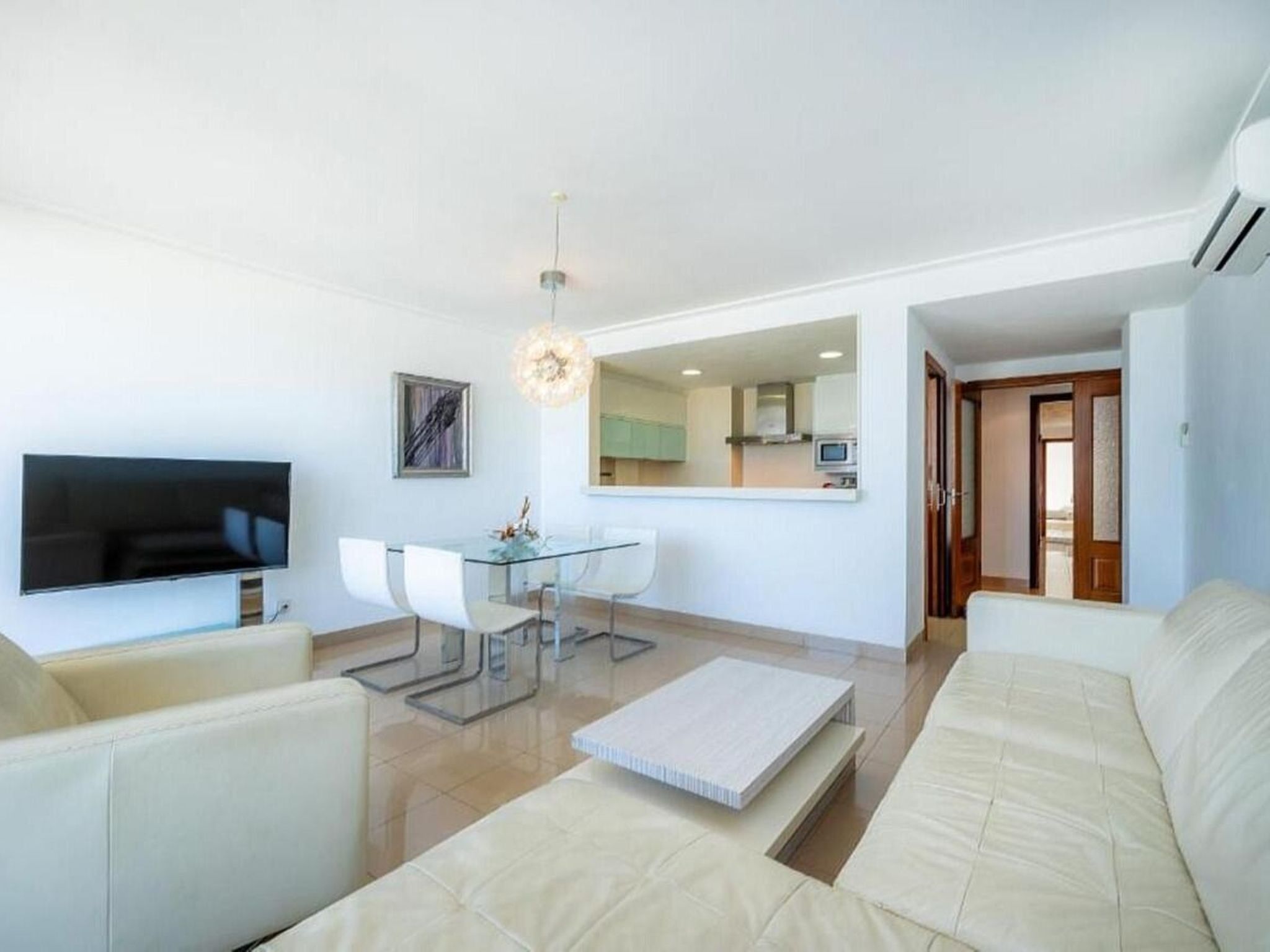 Moderne Wohnung mit Meerblick - Klimaanlage und WIFI-Image-tags.info