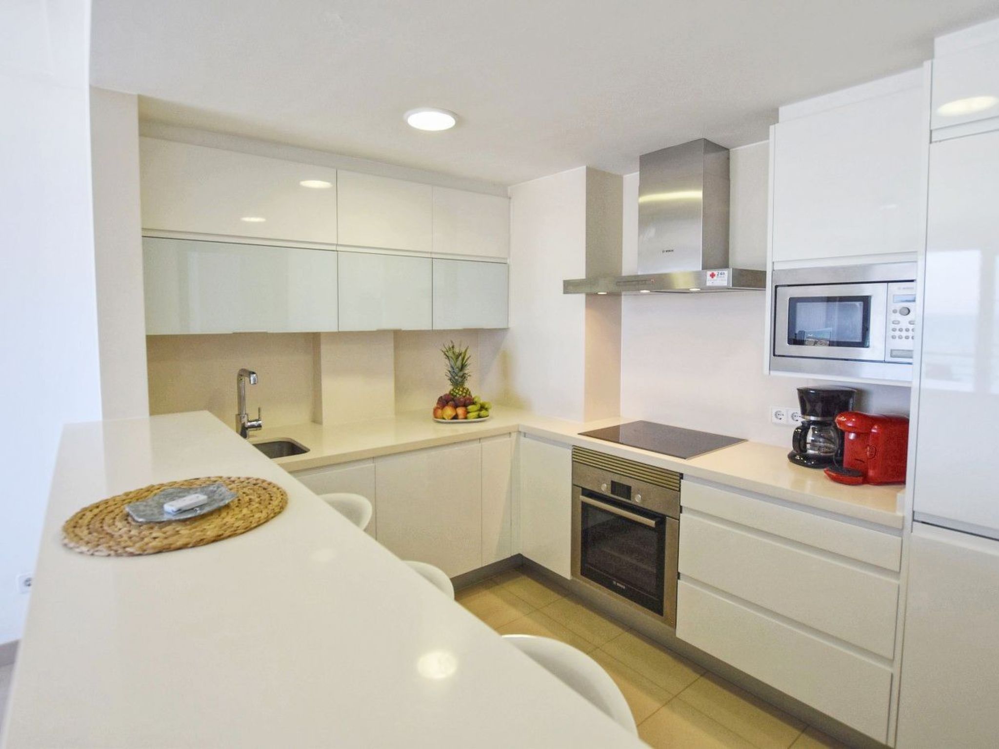 Moderne Wohnung mit Meerblick - Klimaanlage und WIFI-Image-tags.info