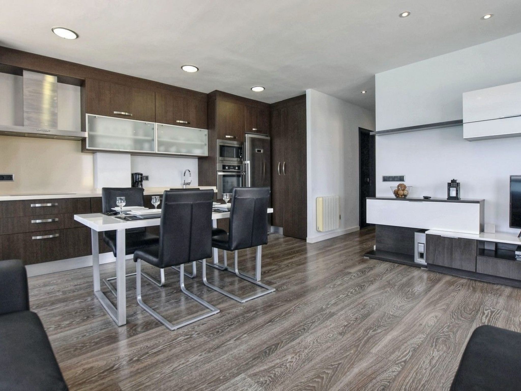 Moderne Wohnung vor dem Meer von Son Baulo-Image-tags.info