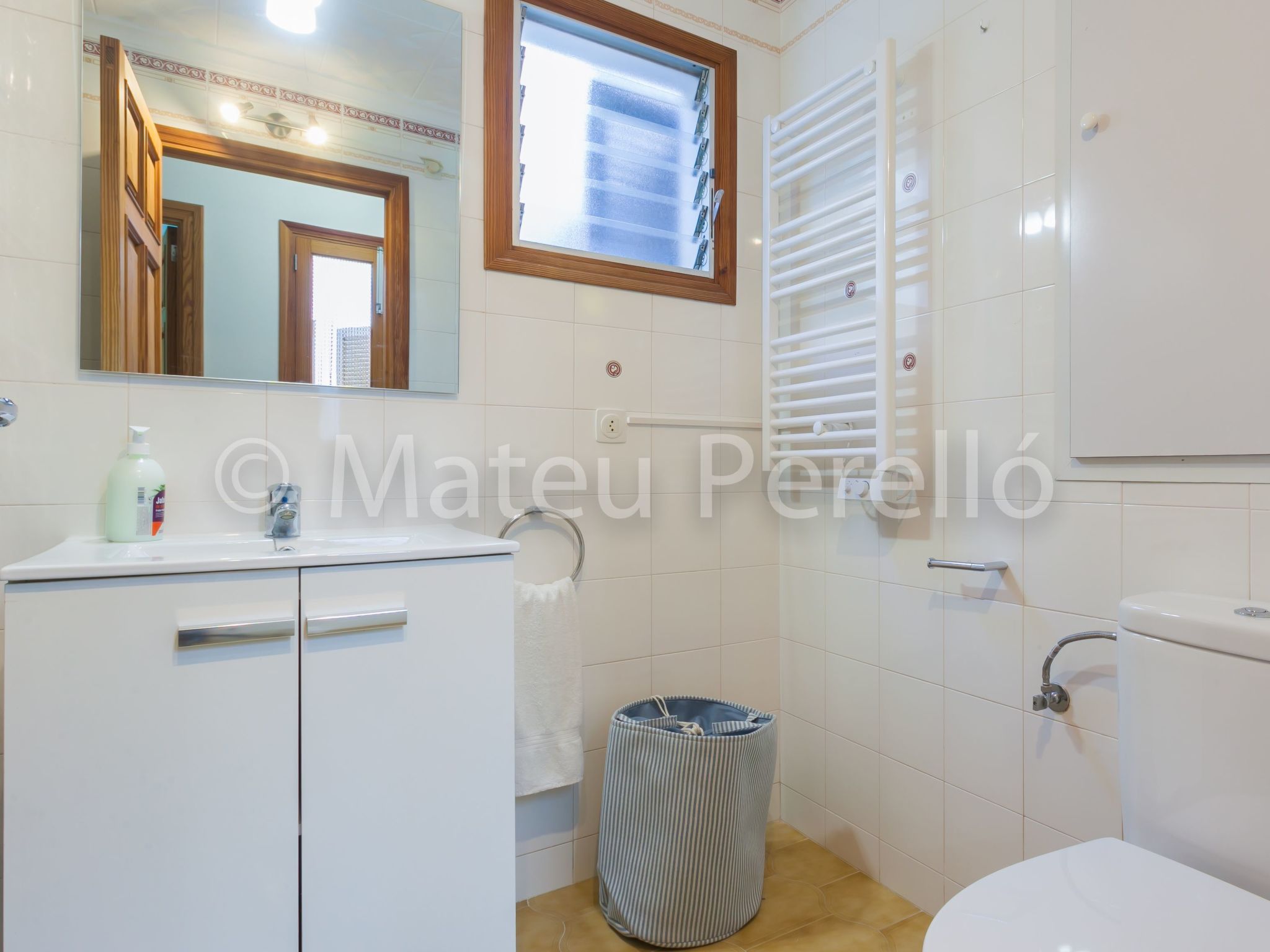 Photo of Charmante Ferienwohnung in Son Baulo mit Sonnigem Balkon