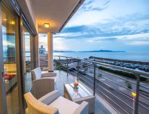Freistehendes Haus direkt am Meer gelegen