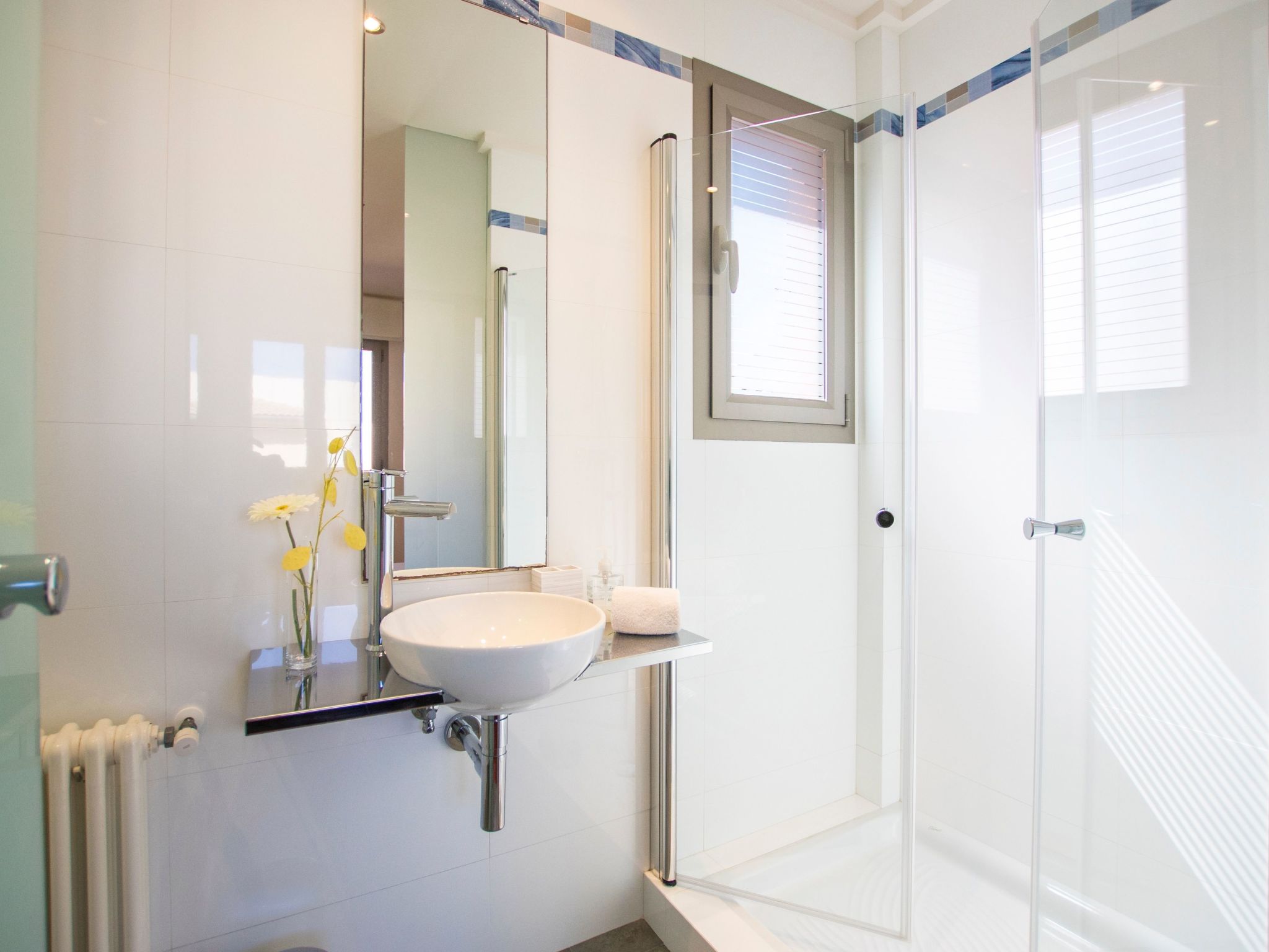 Freistehendes Haus direkt am Meer gelegen-Binnen