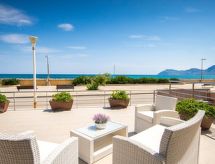 Stijlvolle vrijstaande villa op 100m van zee met privézwembad in Son Serra de Marina - thumbnail 6