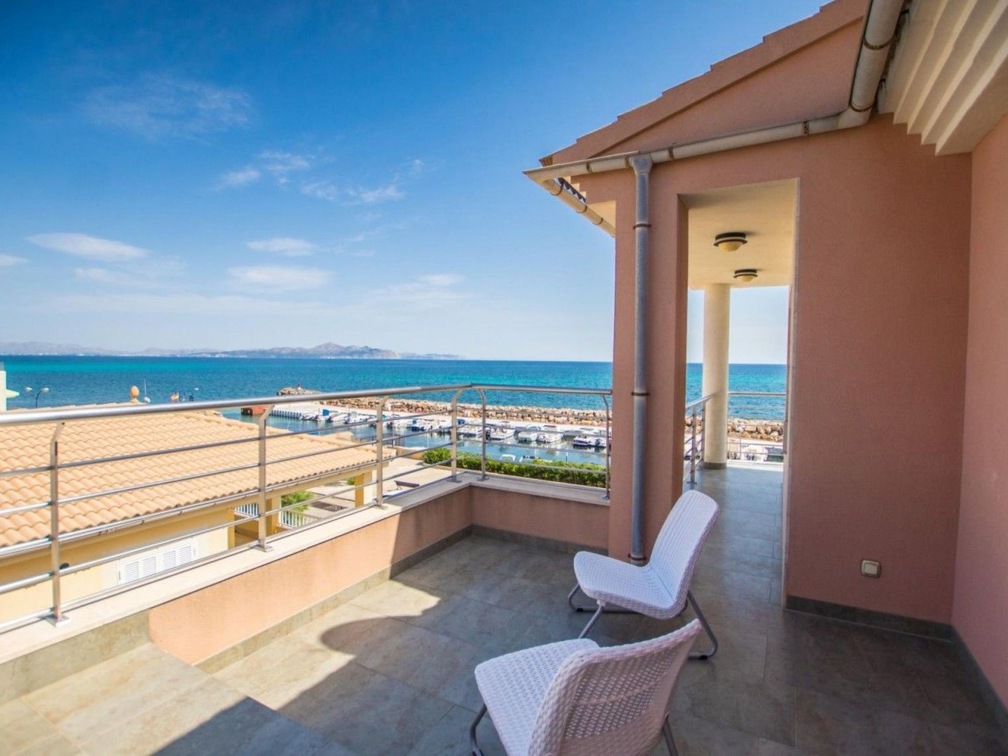 Ferienvilla in Strandnähe-Image-tags.info