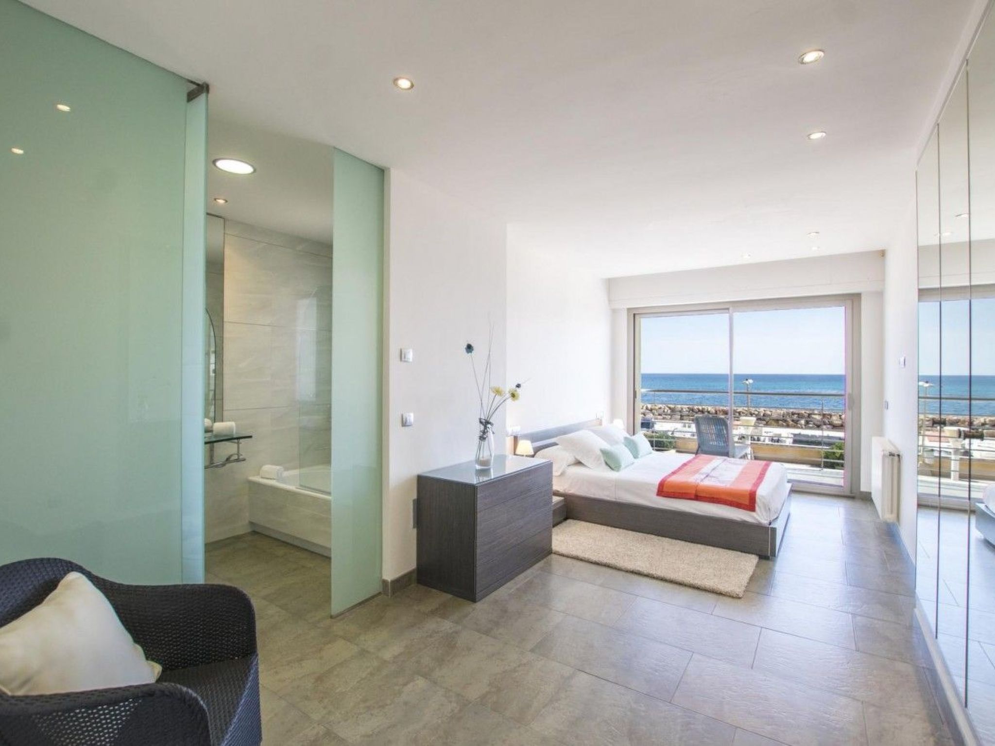 Ferienvilla in Strandnähe-Image-tags.info