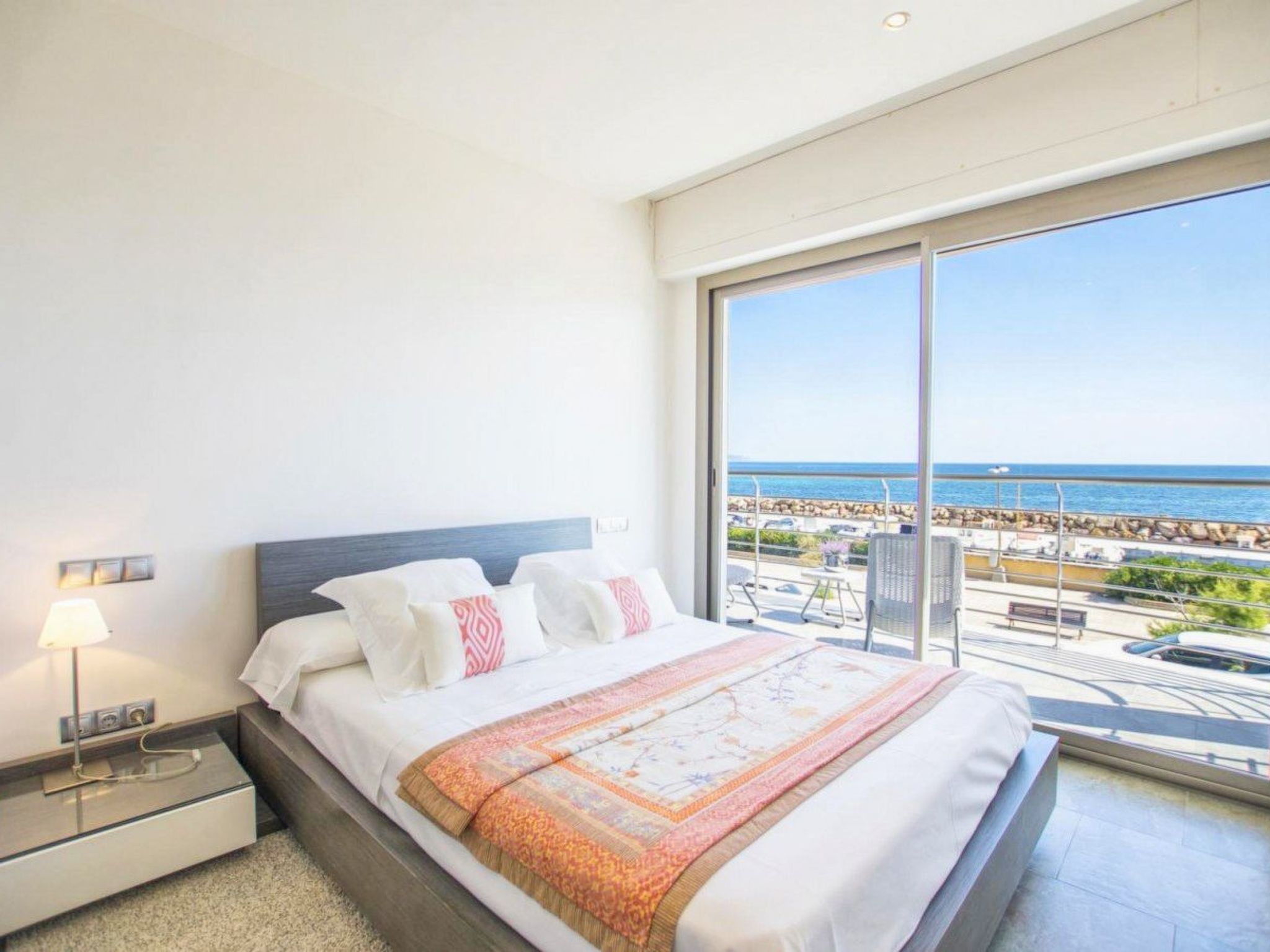 Ferienvilla in Strandnähe-Image-tags.info