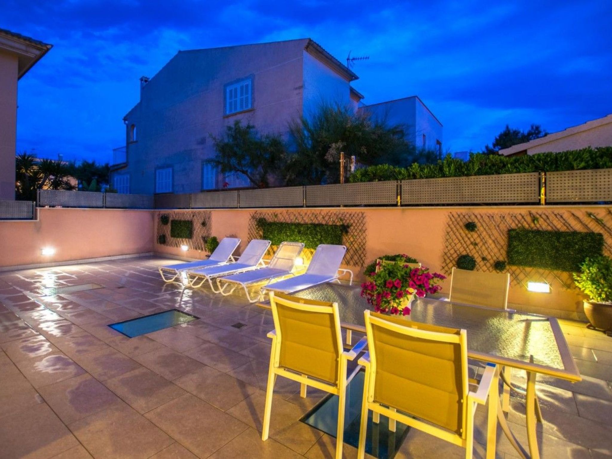 Ferienvilla in Strandnähe-Image-tags.info