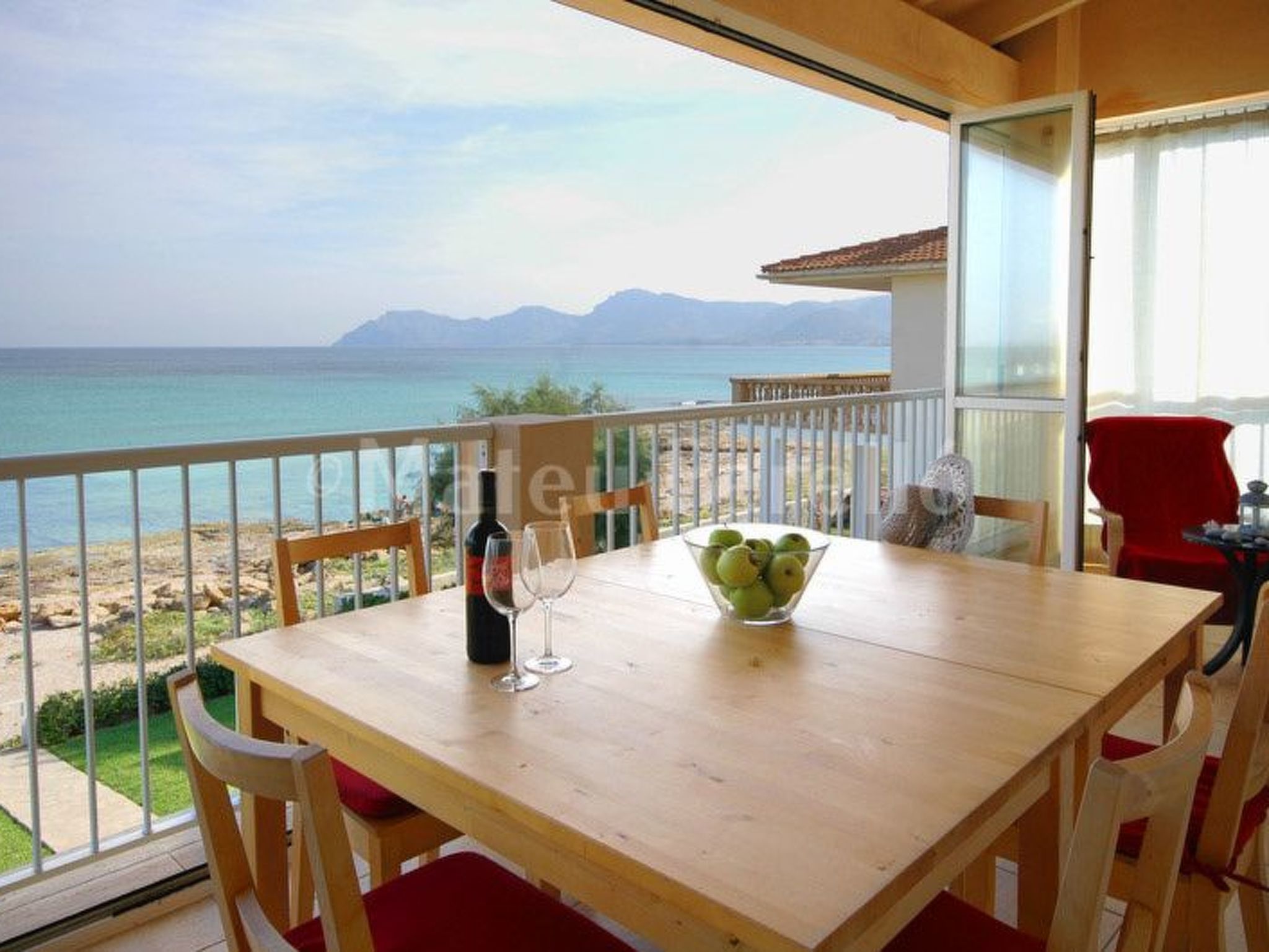 CAC-Atemberaubender Blick auf das Meer und den Strand-Image-tags.info