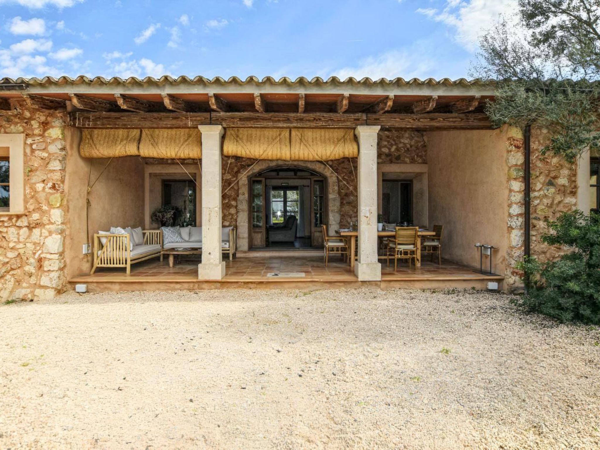 Finca in idyllischer Umgebung Pool & Klima 8 Pers-Binnen