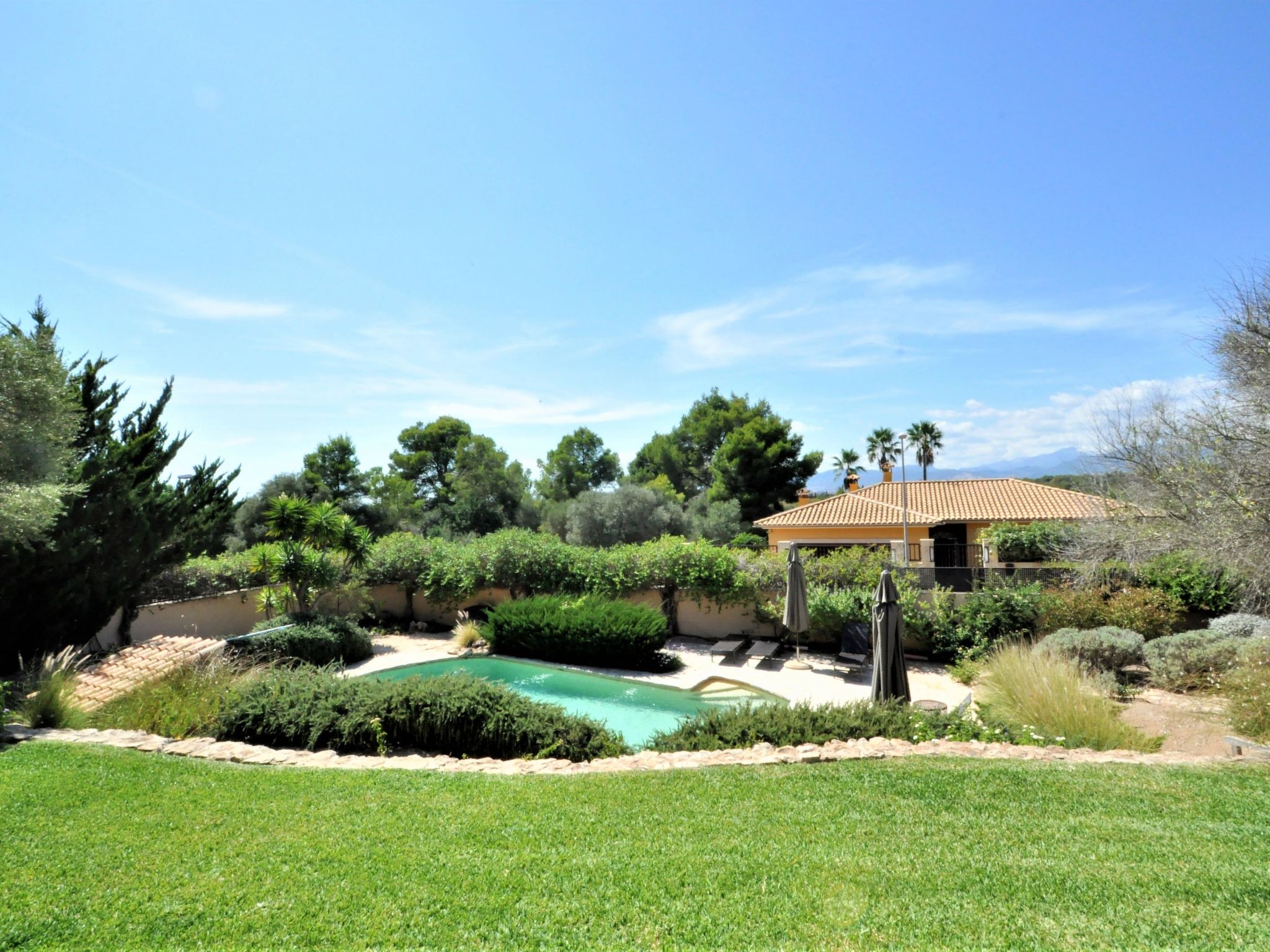 VILLA ALENAR. Espectacular villa rústica en San Marçal, Piscina Privada - WiFi - Buiten