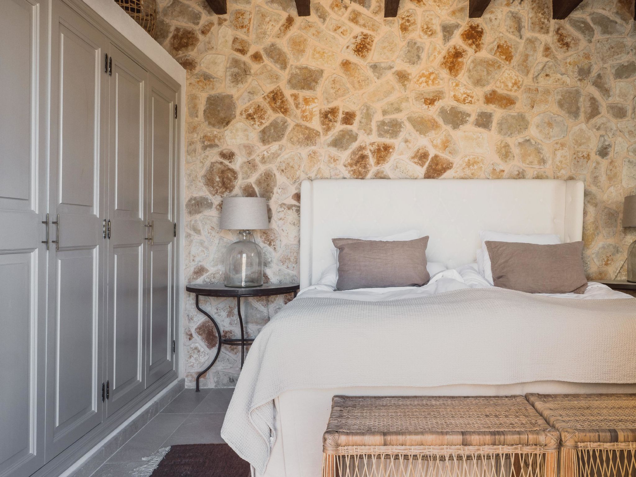 VILLA ALENAR. Espectacular villa rústica en San Marçal, Piscina Privada - WiFi - Binnen