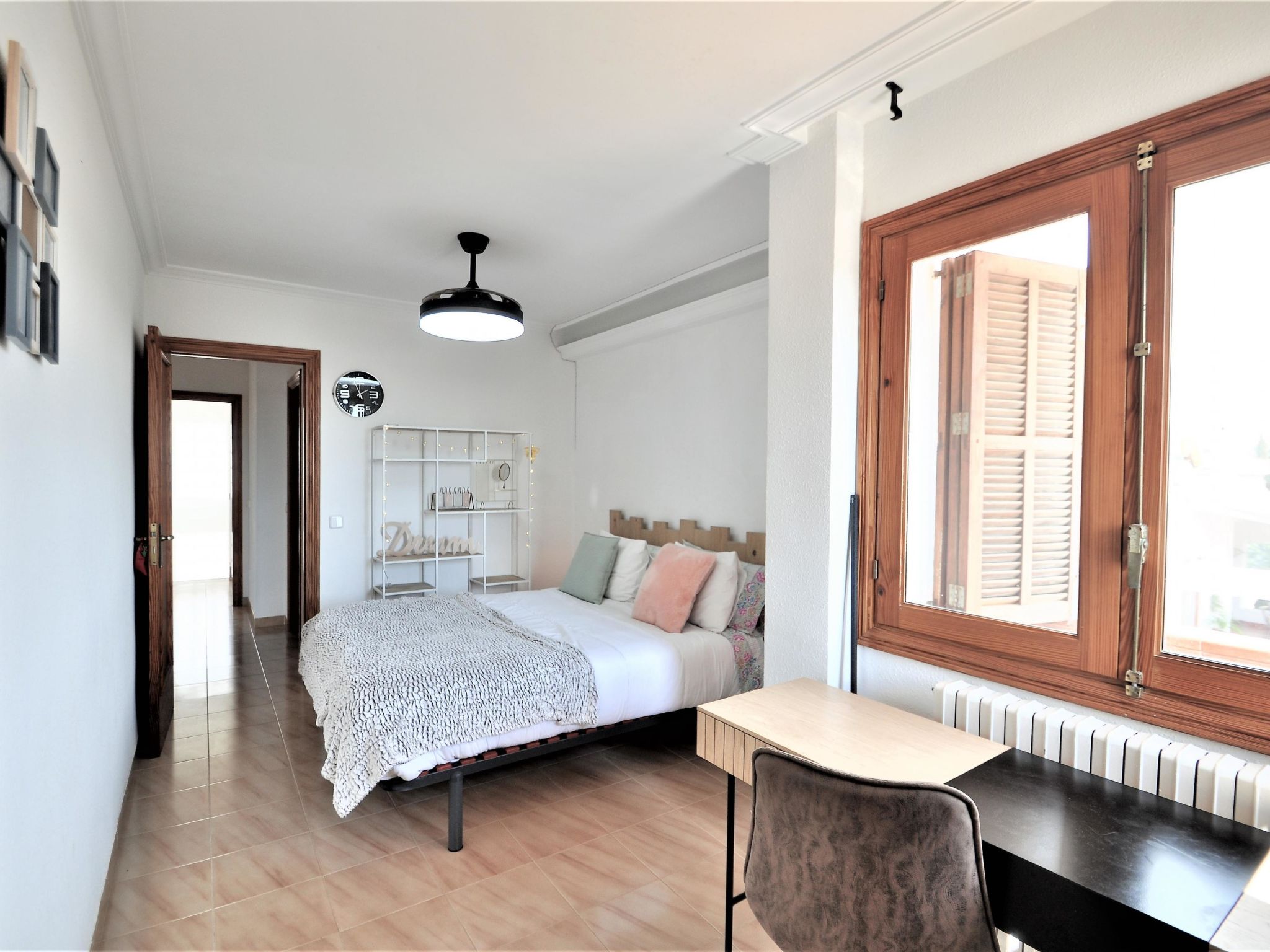 CA NA MALEN Hermosa casa para familias con gran piscina, jardín. - WiFi Gratis - Binnen