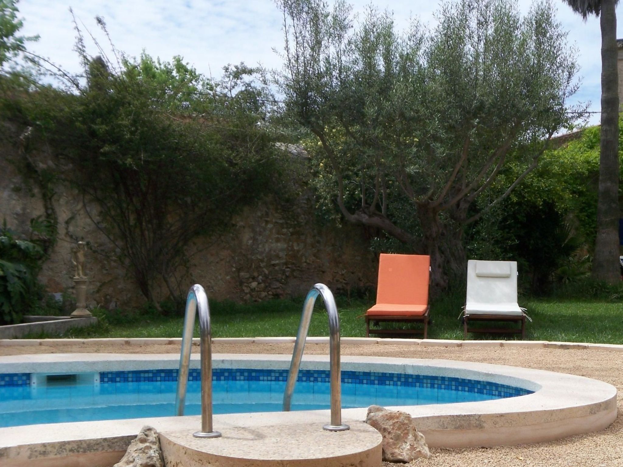 Can Mavi 02-Image-tags.info