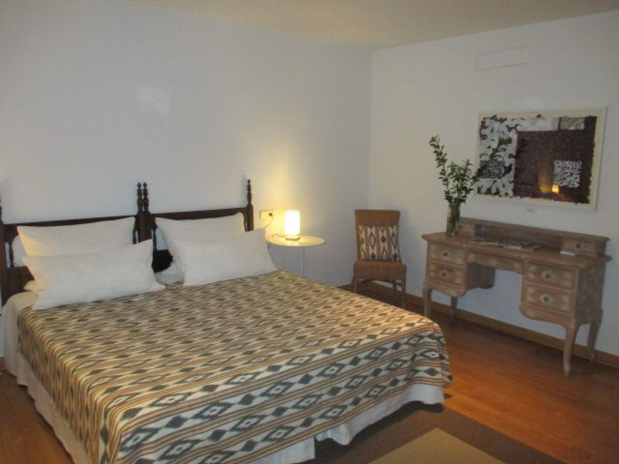 Can Mavi 02-Image-tags.info