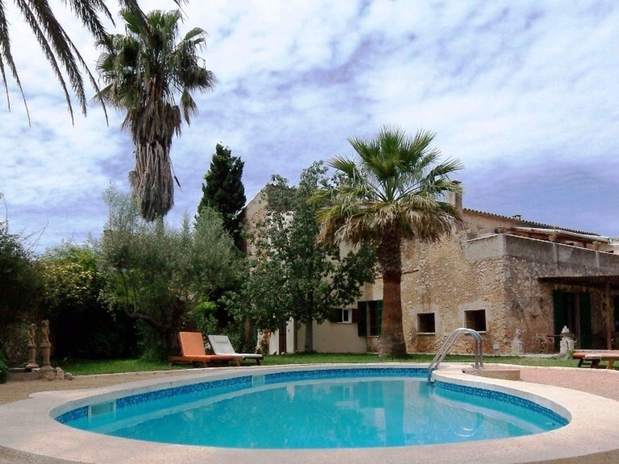 Can Mavi 02-Image-tags.info