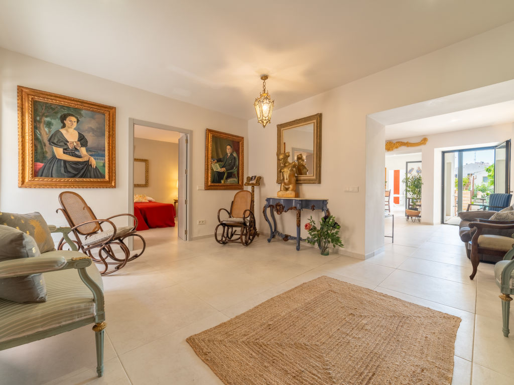 Can Rochet — Living Room