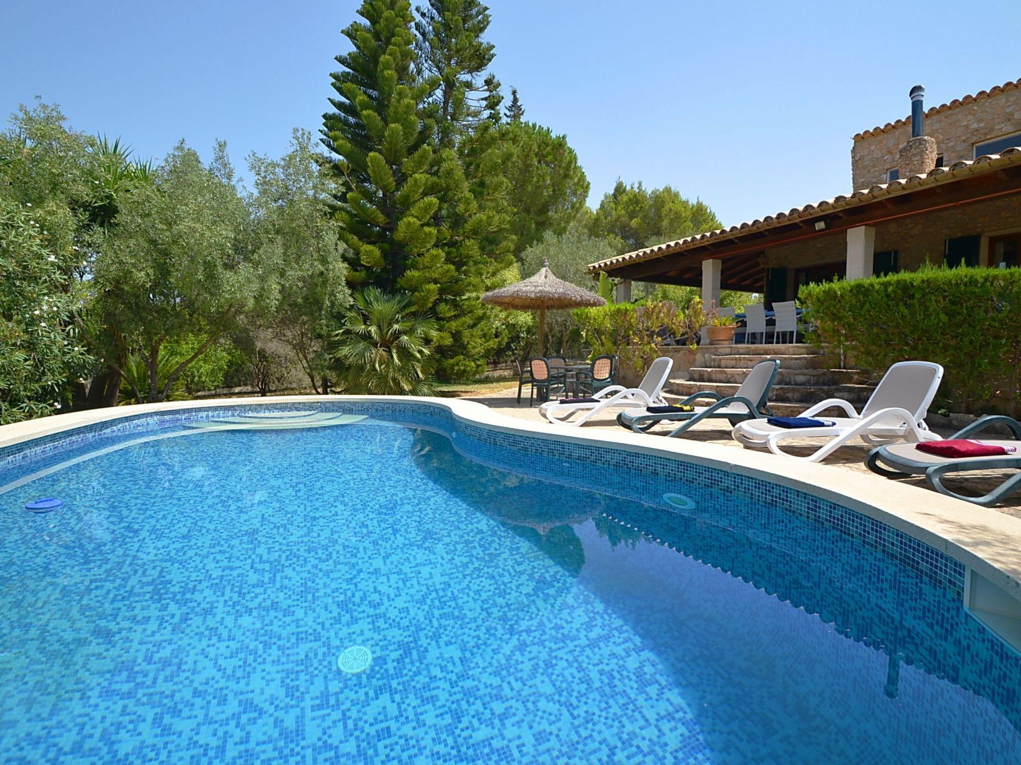 Roura — Pool Outdoor (2 of 28)