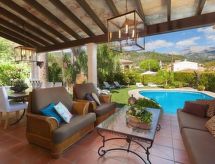 Prachtige vrijstaande villa met zwembad aan de golfbaan in Mancor de la Vall - thumbnail 1