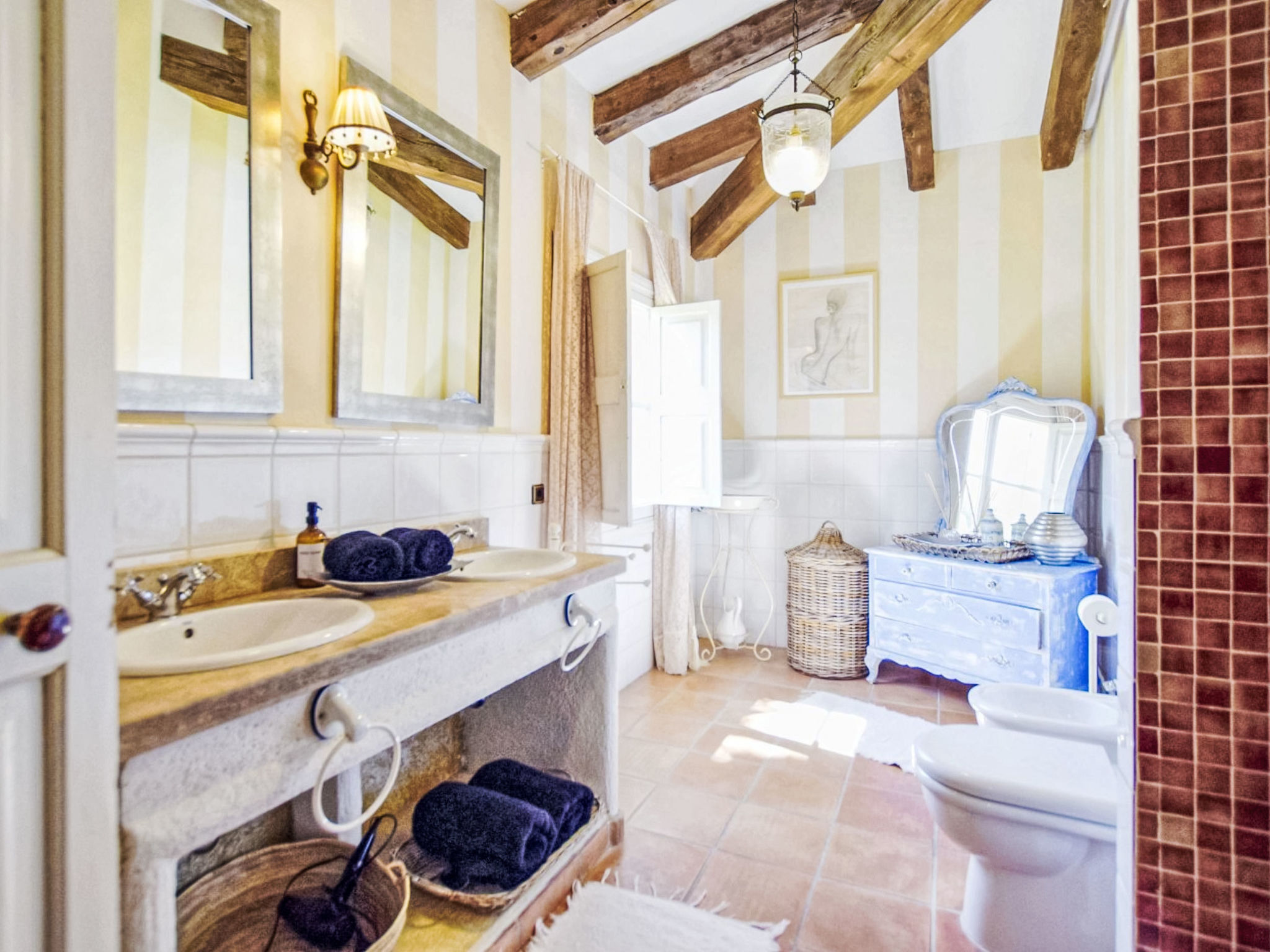 Maison Schöne Villa mit Schwimmbad in Mancor de la Vall – Salle de bains, photo 25 sur 28