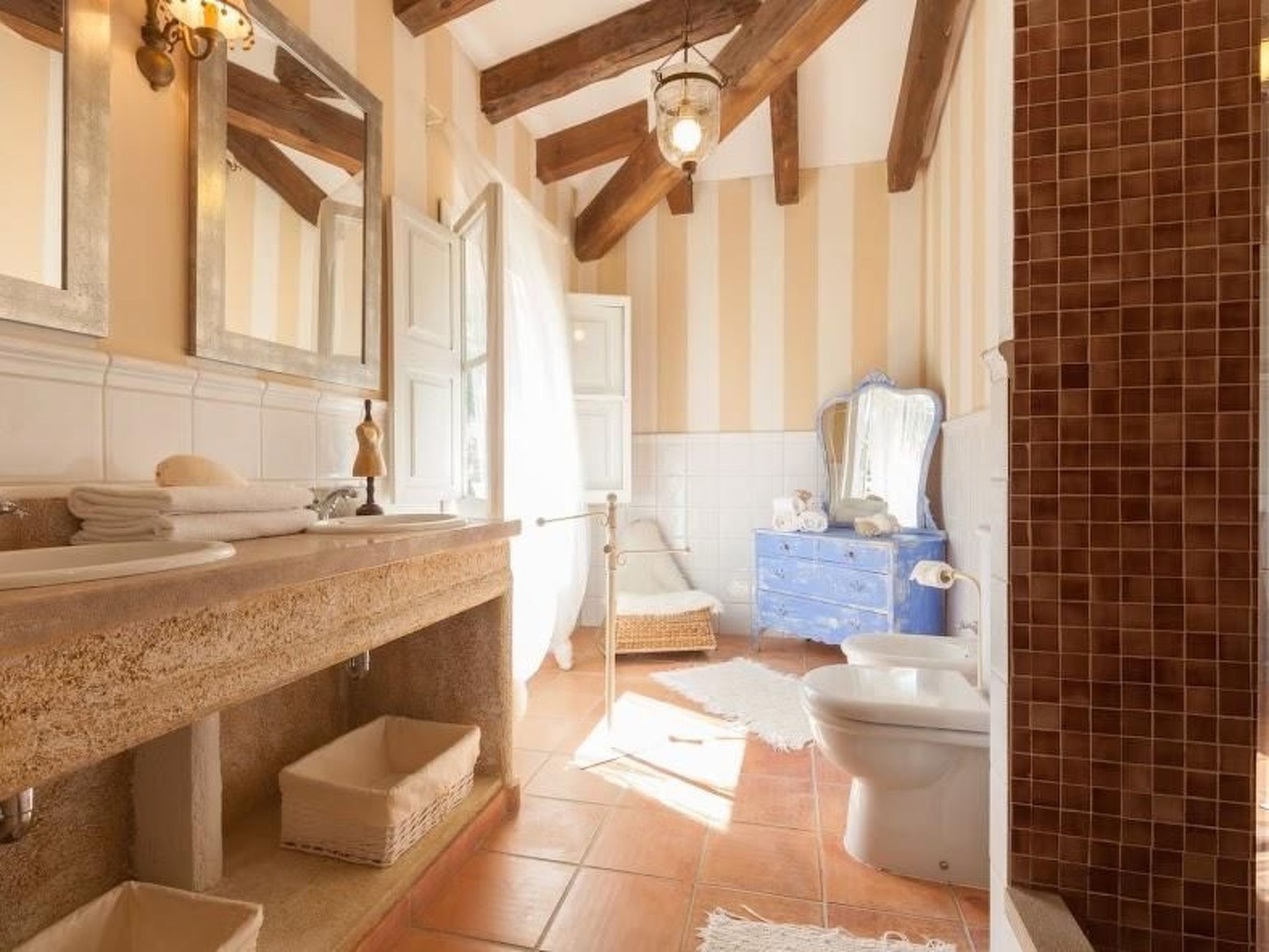 Schöne Villa mit Schwimmbad in Mancor de la Vall-Drinnen