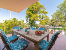 Ruime vrijstaande villa in centrum Port d'Alcúdia, 600m van het strand - thumbnail 3