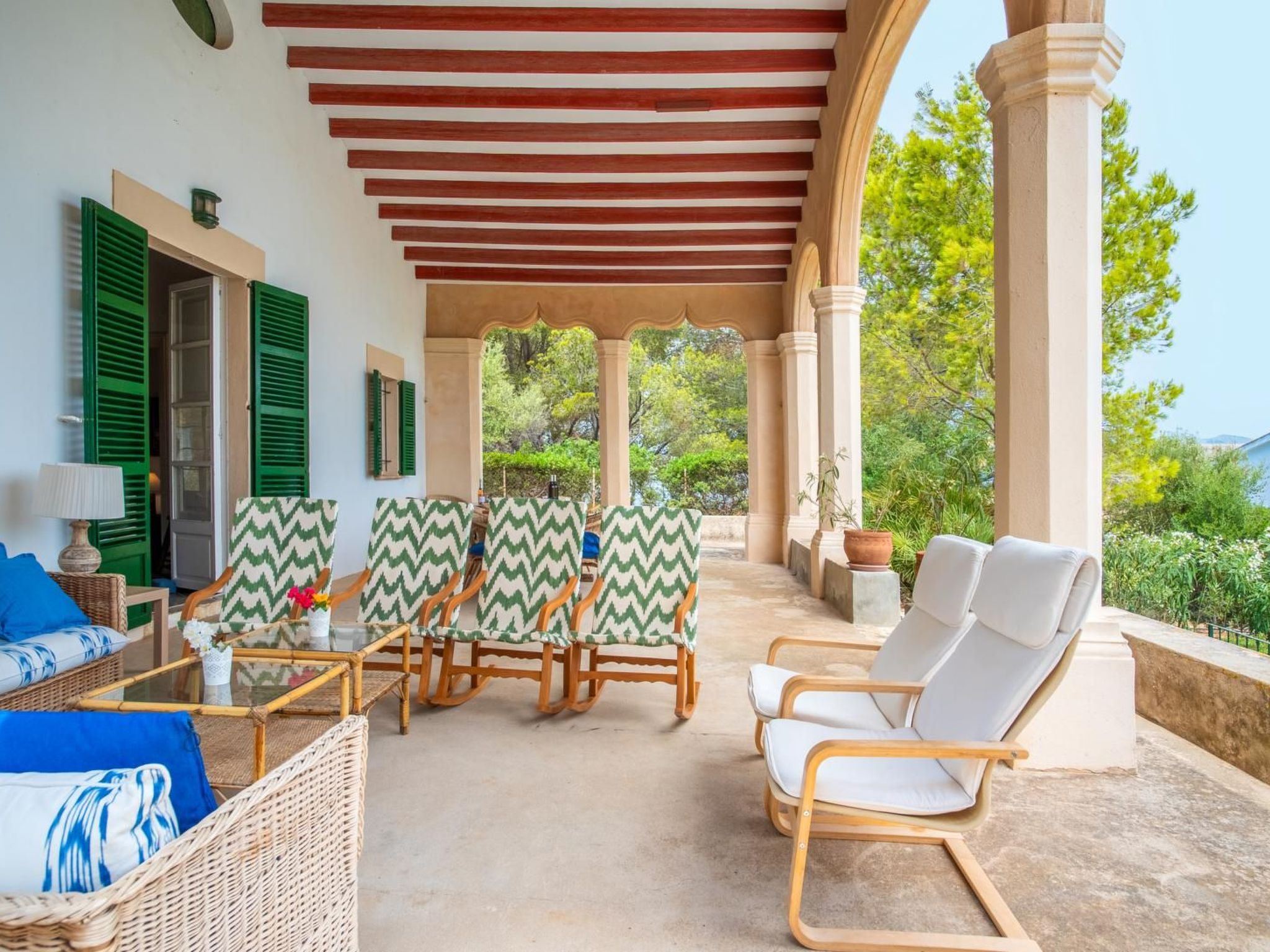 Beeindruckende Villa mit Meerblick und Schwimmbad-Dedans